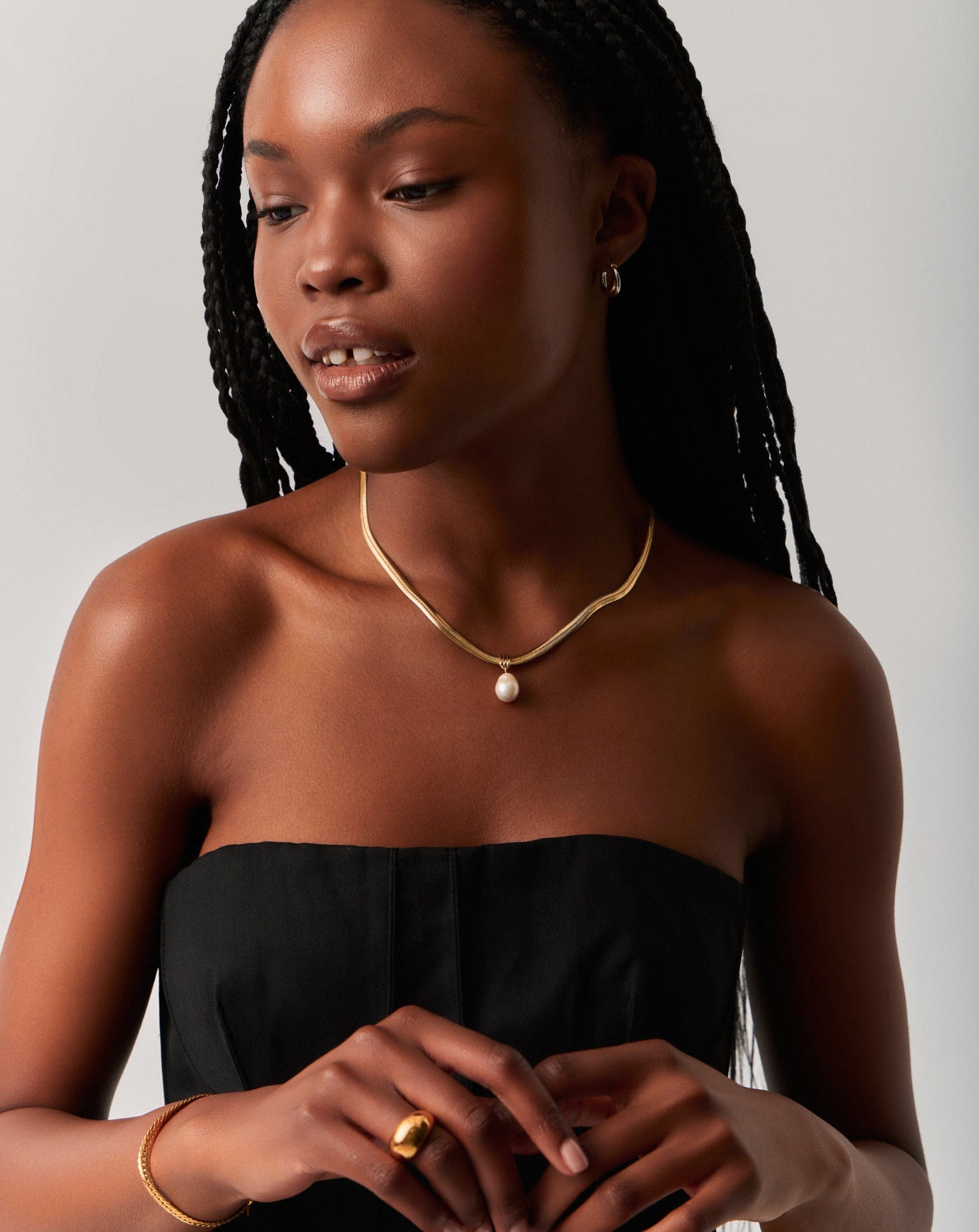 Baroque Pearl Snake Chain Pendant Necklace | 18k Gold Plated Vermeil/Pearl Necklaces Missoma