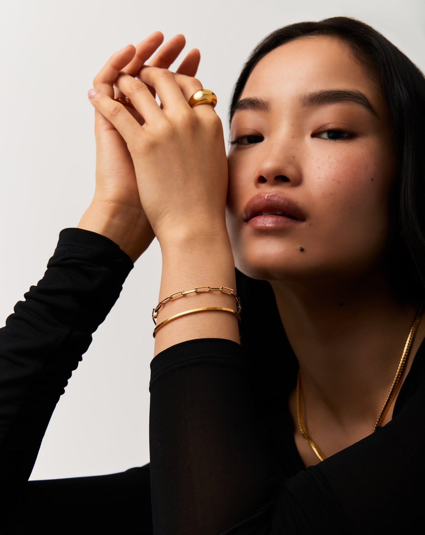 Classic Mini Paperclip Chain Bracelet | 18k Gold Plated Bracelets Missoma