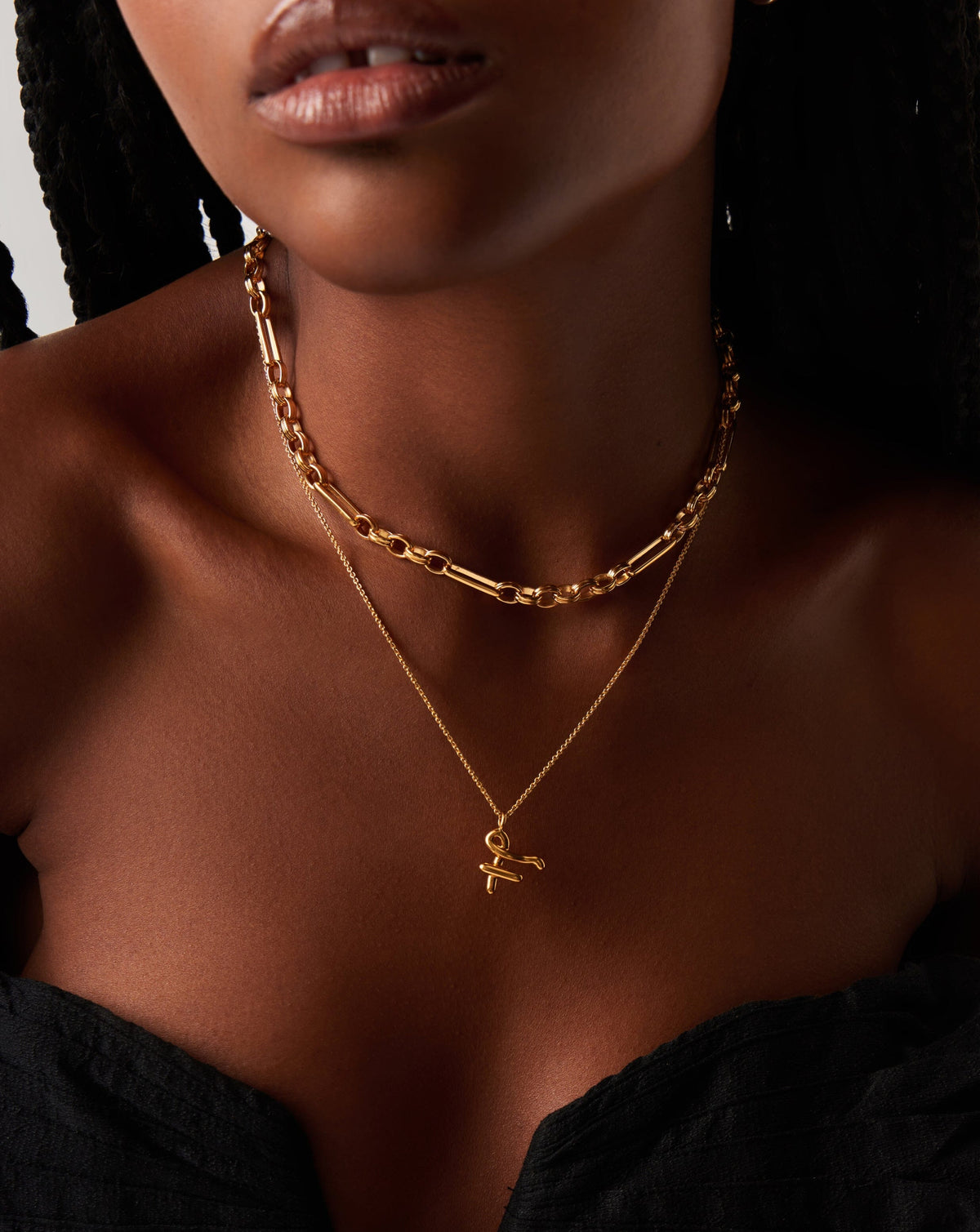 Curly Molten Initial Pendant Necklace - Initial F | 18ct Gold Plated Vermeil Necklaces Missoma