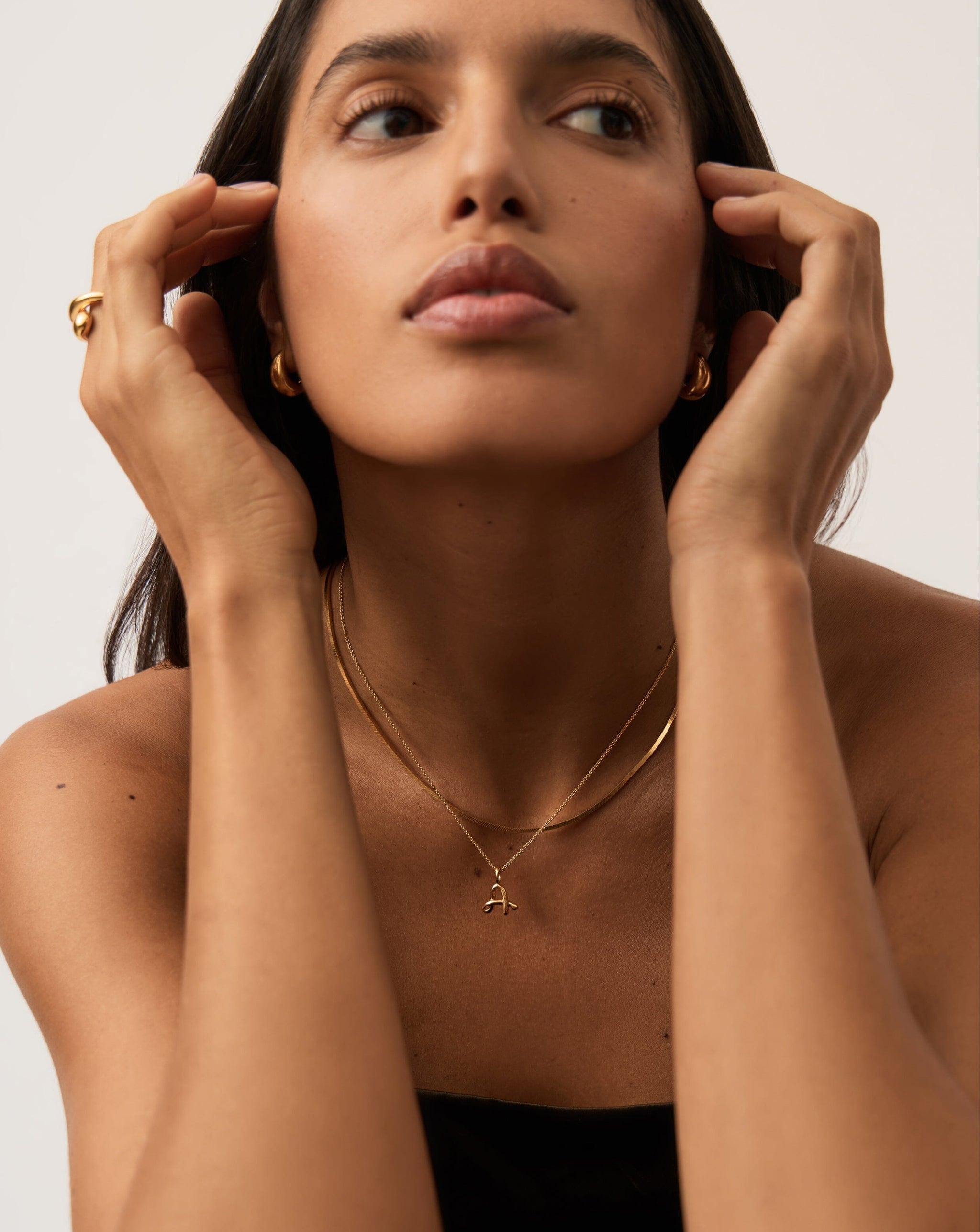 Curly Molten Mini Initial Necklace - A | 18k Gold Vermeil Necklaces Missoma