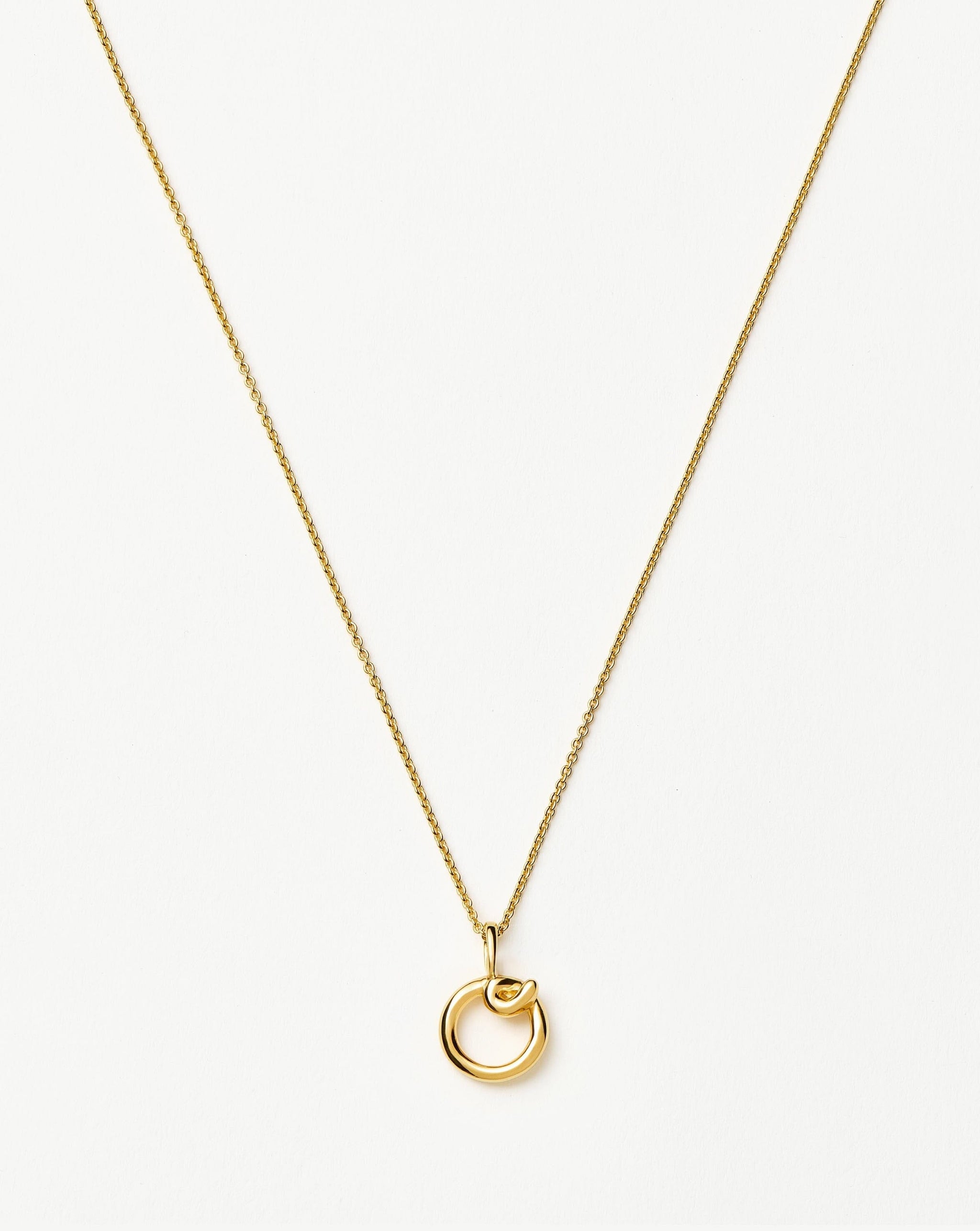 Curly Molten Mini Initial Necklace - O | 18k Gold Vermeil Necklaces Missoma