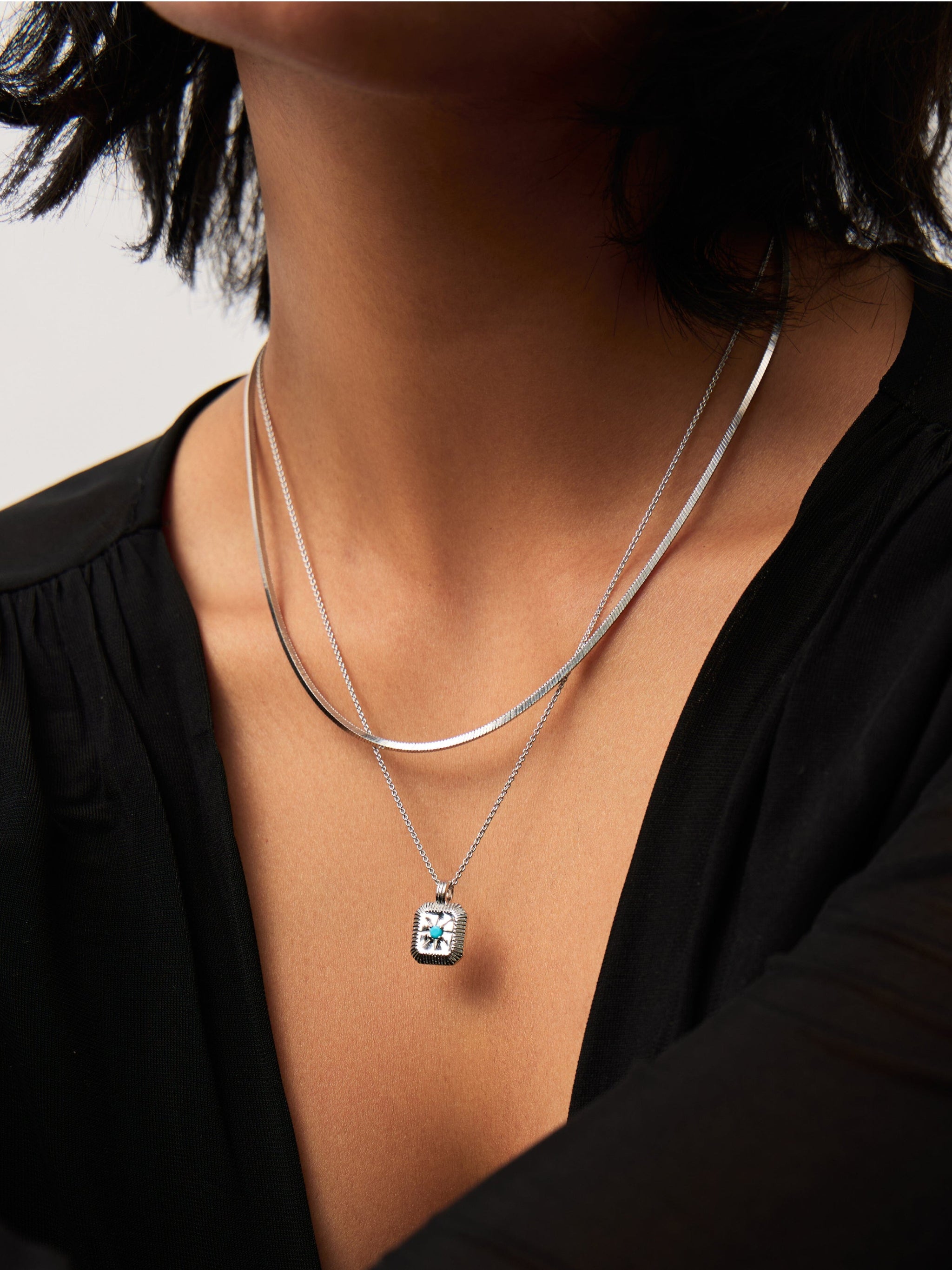 December Birthstone Pendant Necklace | Dyed Turquoise Magnesite/December Necklaces Missoma