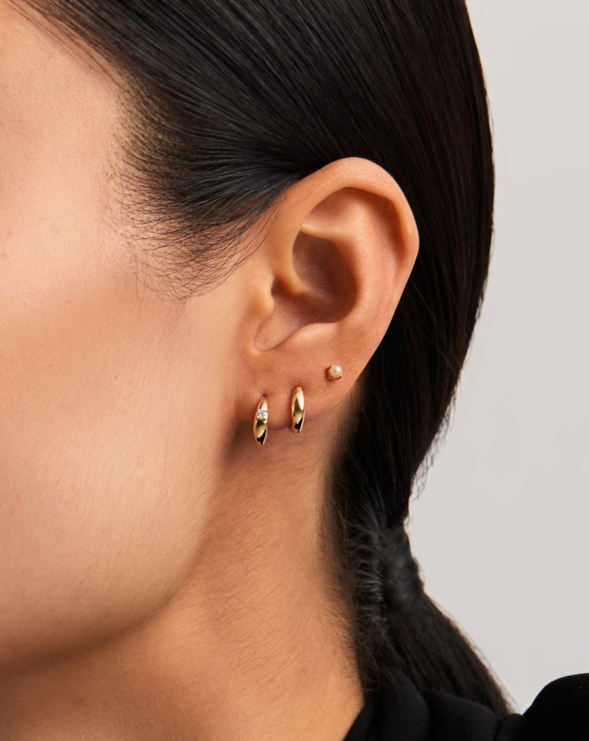 Fine Dome Huggies | 14k Solid Gold Earrings Missoma