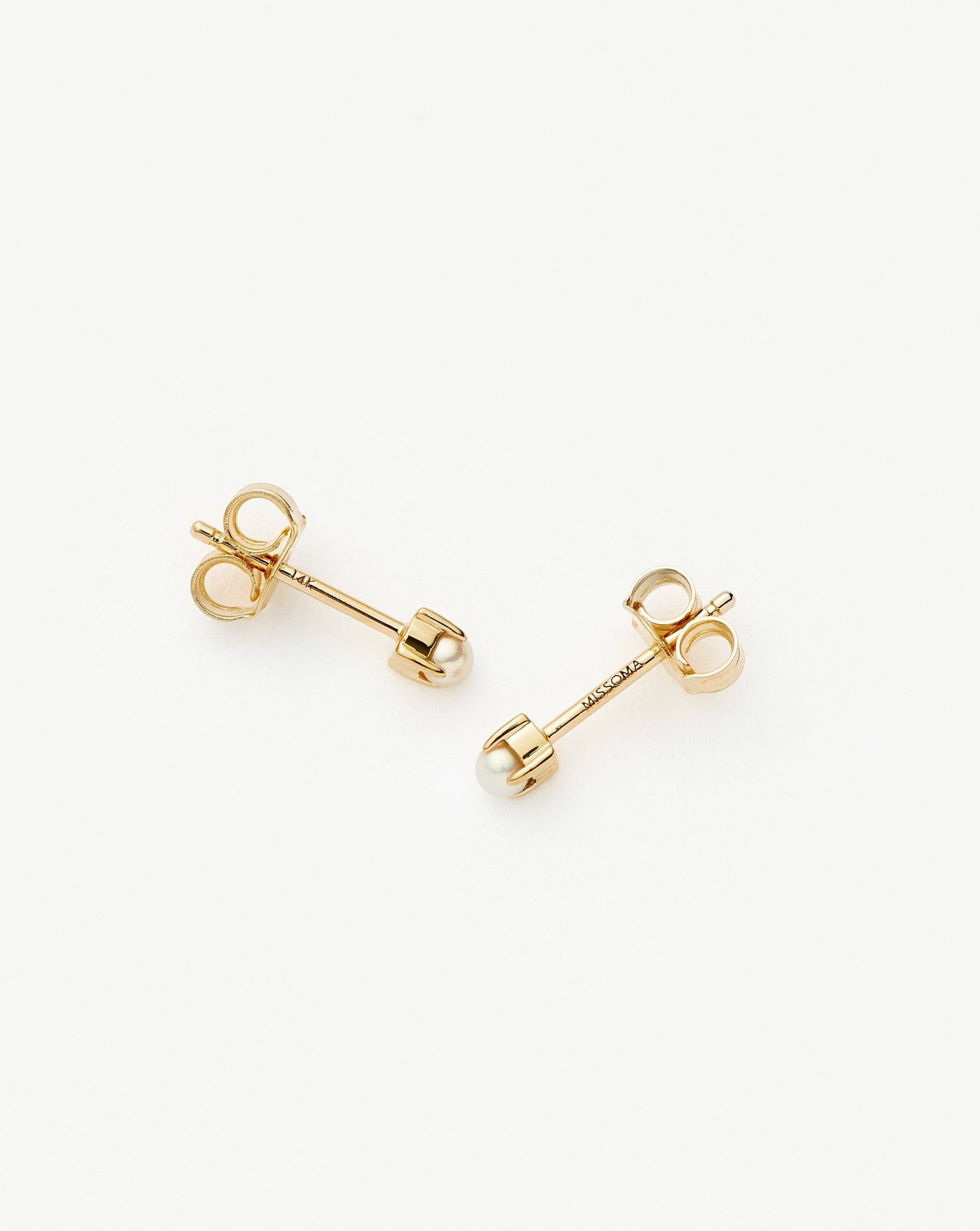 Fine Pearl Stud Earrings | 14k Solid Gold/Pearl Earrings Missoma