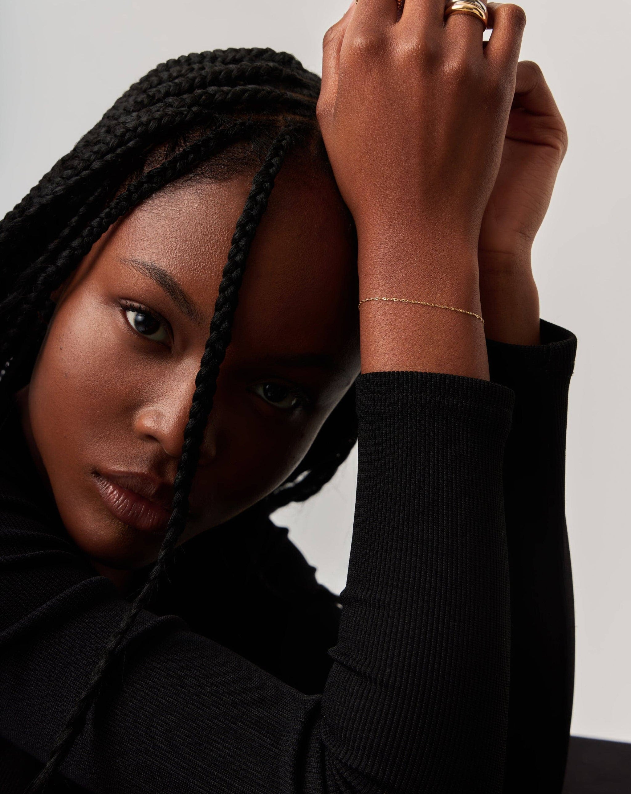 Fine Twisted Chain Bracelet | 14k Solid Gold Bracelets Missoma