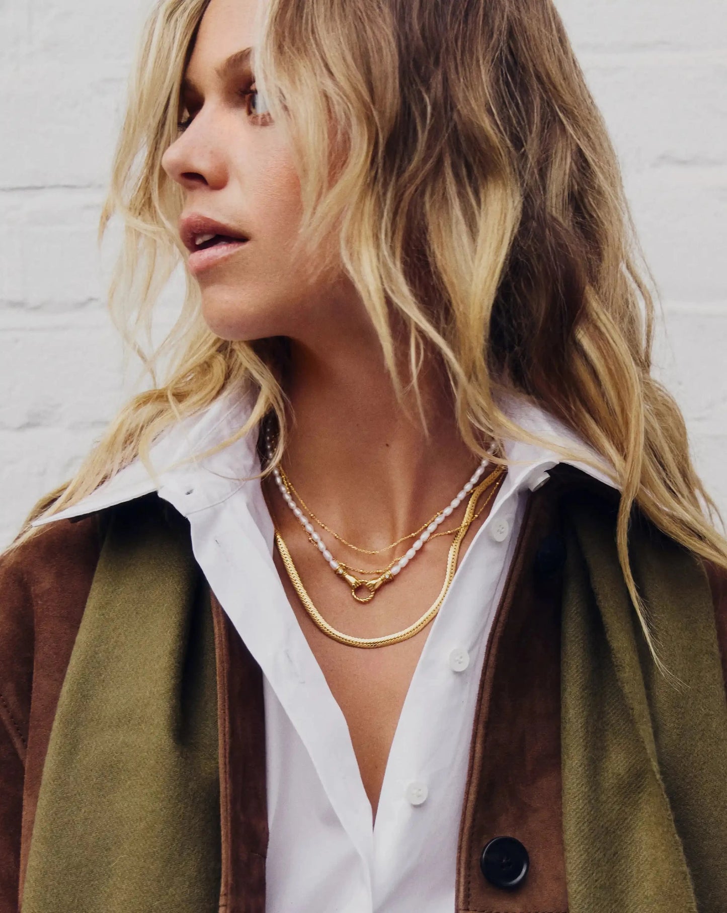 Harris Reed In Good Hands Pearl Pendant Necklace | 18k Gold Plated/Pearl & Black Onyx Necklaces Missoma