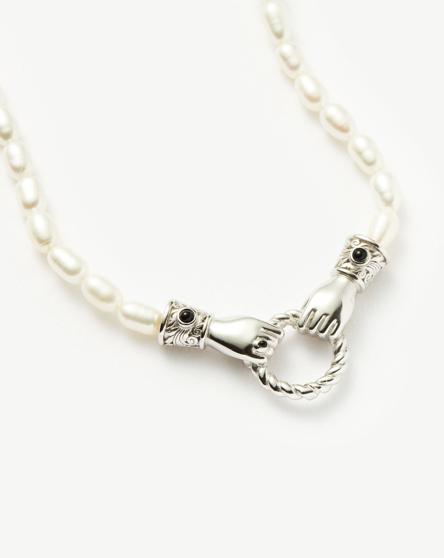 Harris Reed Short In Good Hands Pearl Necklace | Silver Plated/Pearl & Black Onyx Necklaces Missoma