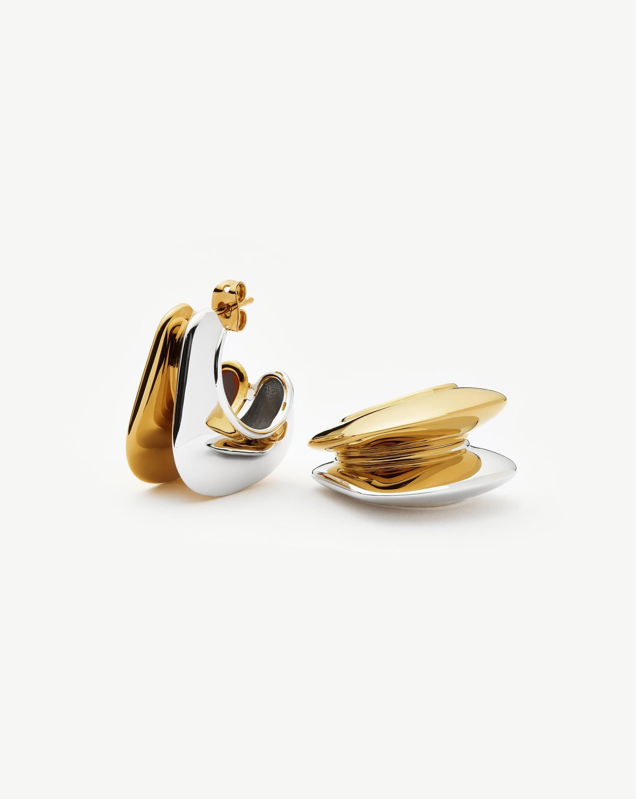 Hera Dome Double Ridge Medium Hoop Earrings | Mixed Metal Earrings Missoma