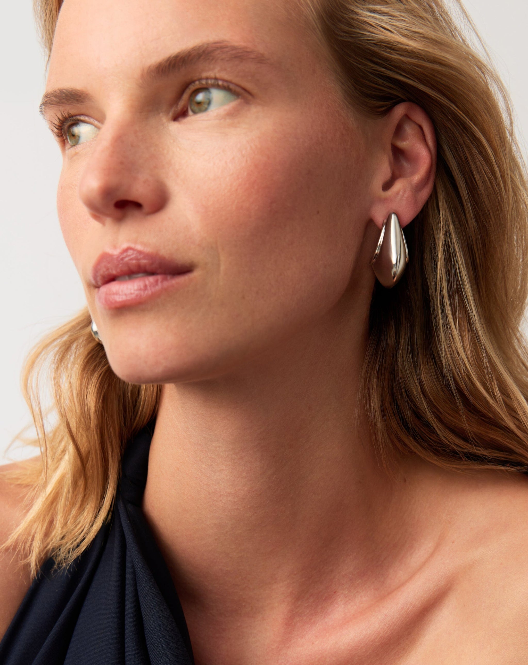 Hera Dome Large Hoop Earrings | Silver Plated Earrings Missoma