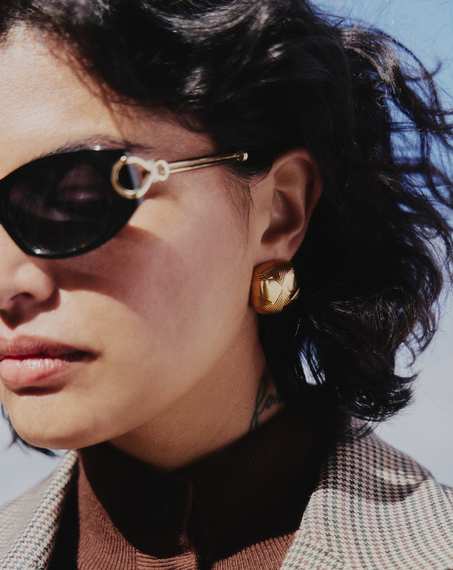 Hera Oversized Dome Ridge Stud Earrings | 18k Gold Plated Earrings Missoma