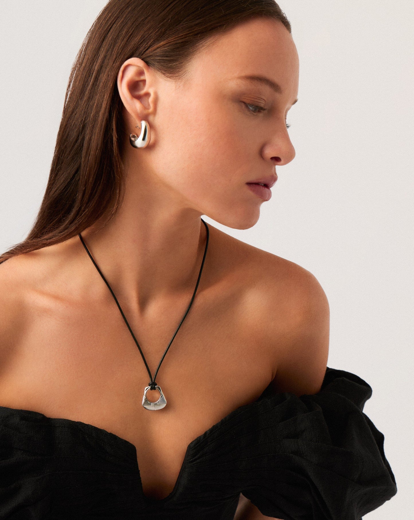 Hera Ridge Pendant Cord Necklace | Silver Plated Necklaces Missoma