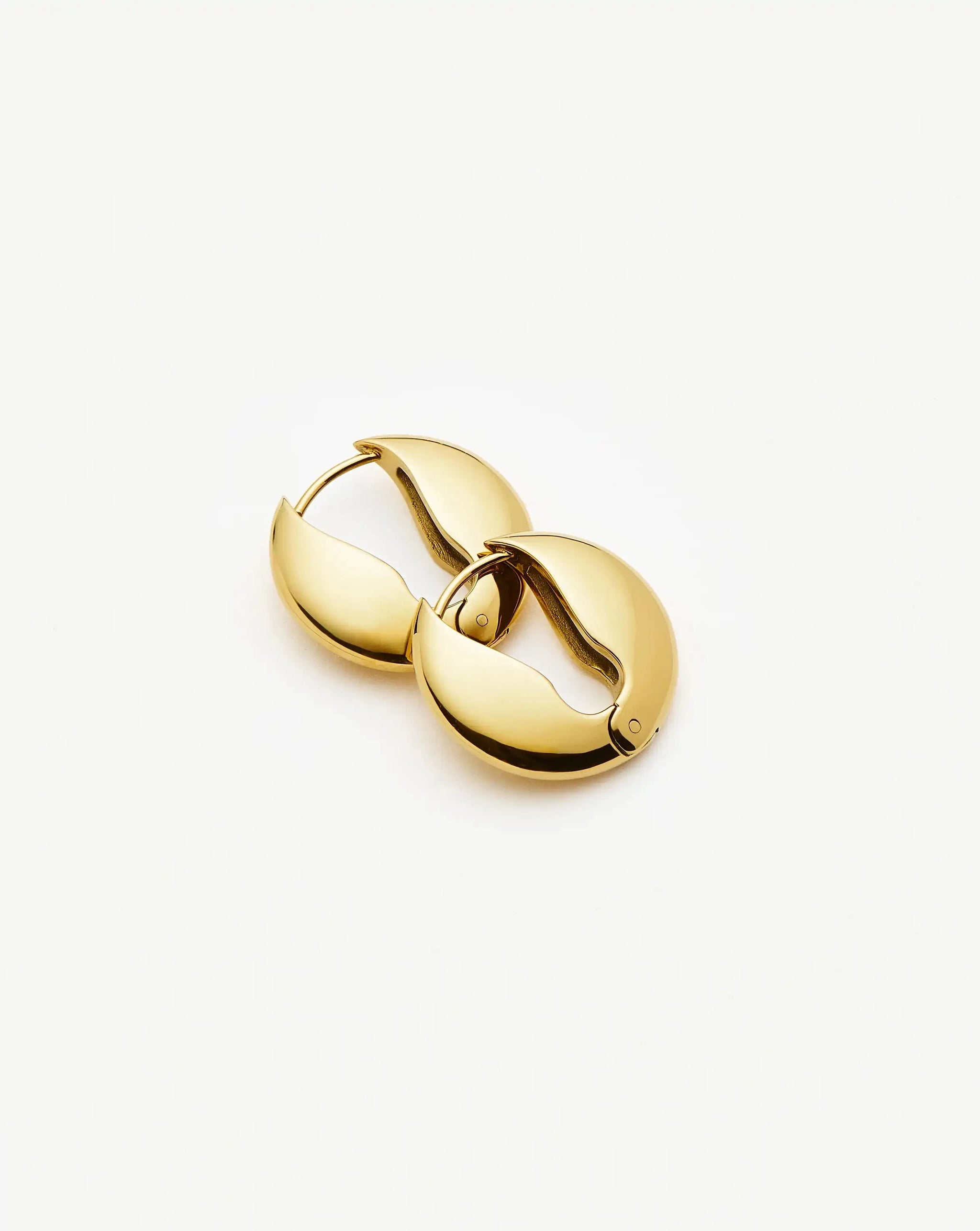 Hinged Small Hoop Earrings | 18k Gold Plated Earrings Missoma