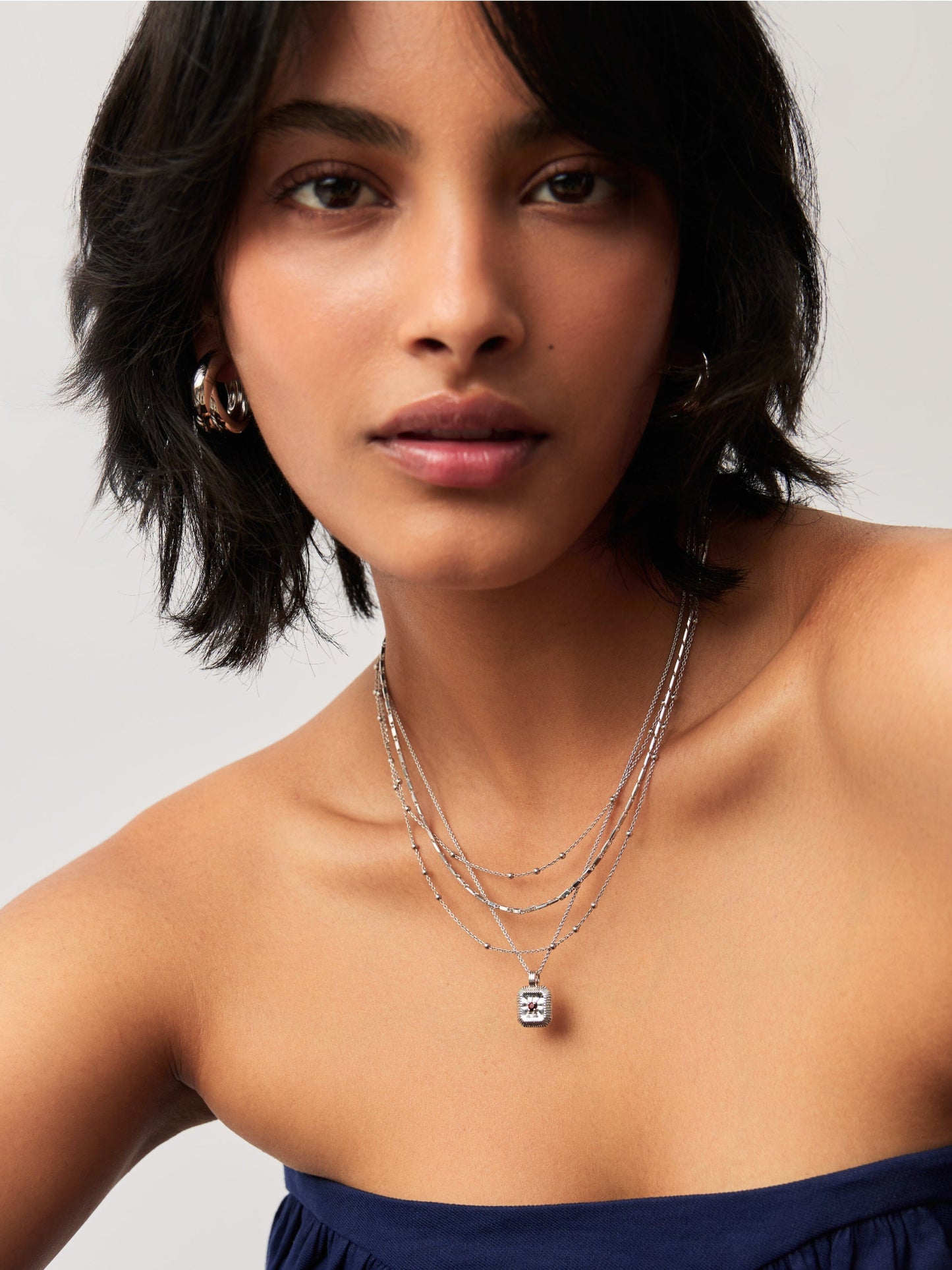 January Birthstone Pendant Necklace | Garnet/January Necklaces Missoma