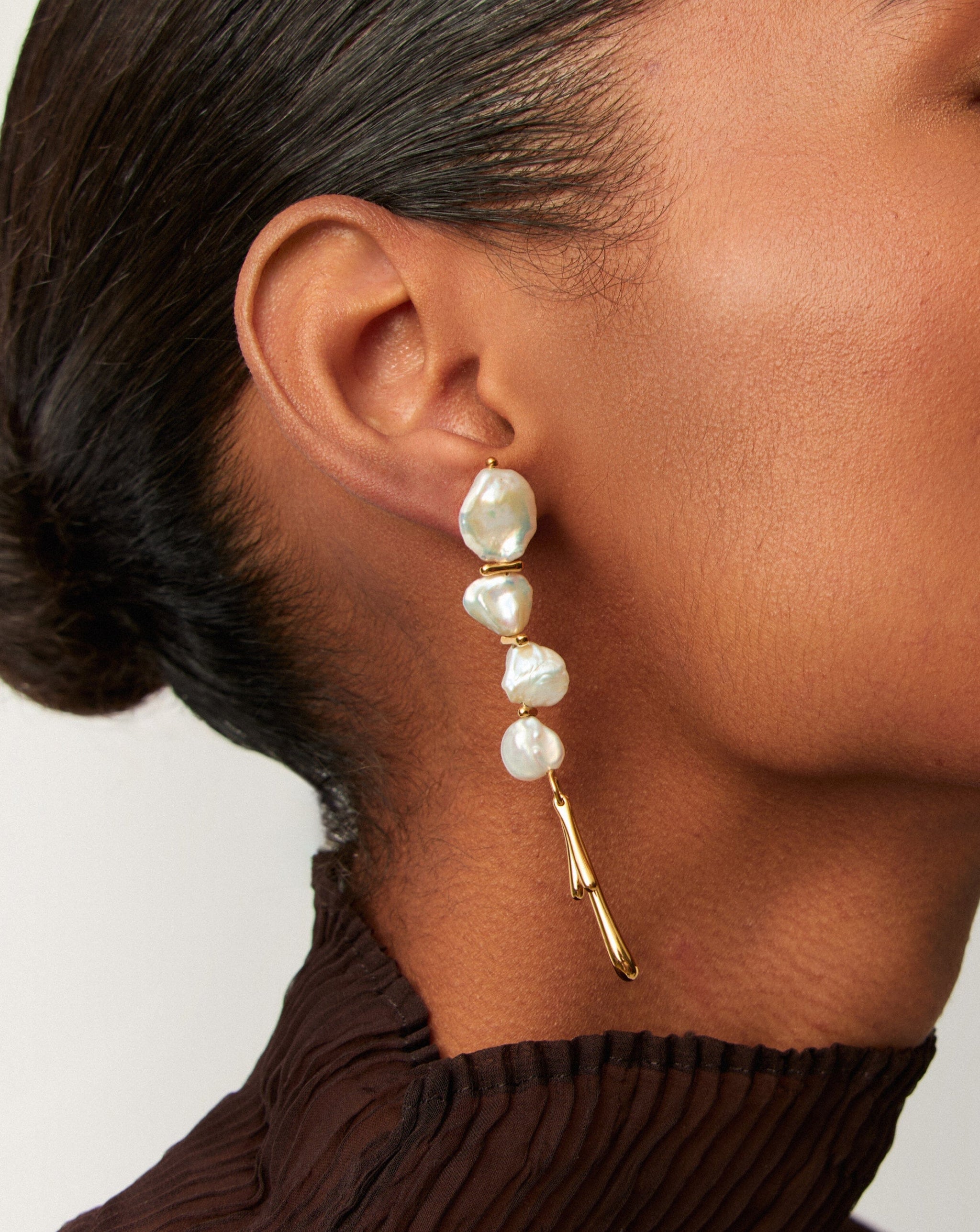 Keshi Pearl Sculptural Drop Earrings | 18k Gold Plated/Pearl Earrings Missoma