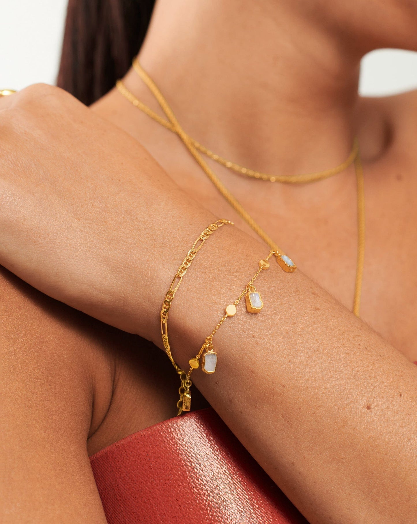 Lena Charm Bracelet | 18ct Gold Plated/Rainbow Moonstone Bracelets Missoma