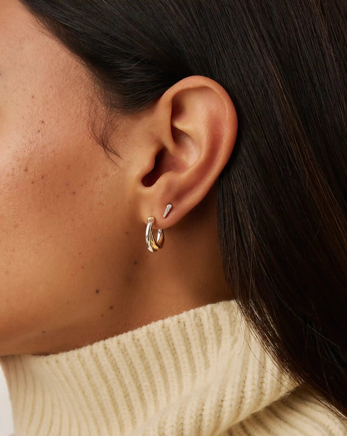 Lucy Williams Chunky Entwine Small Hoop Earrings | Mixed Metal Earrings Missoma