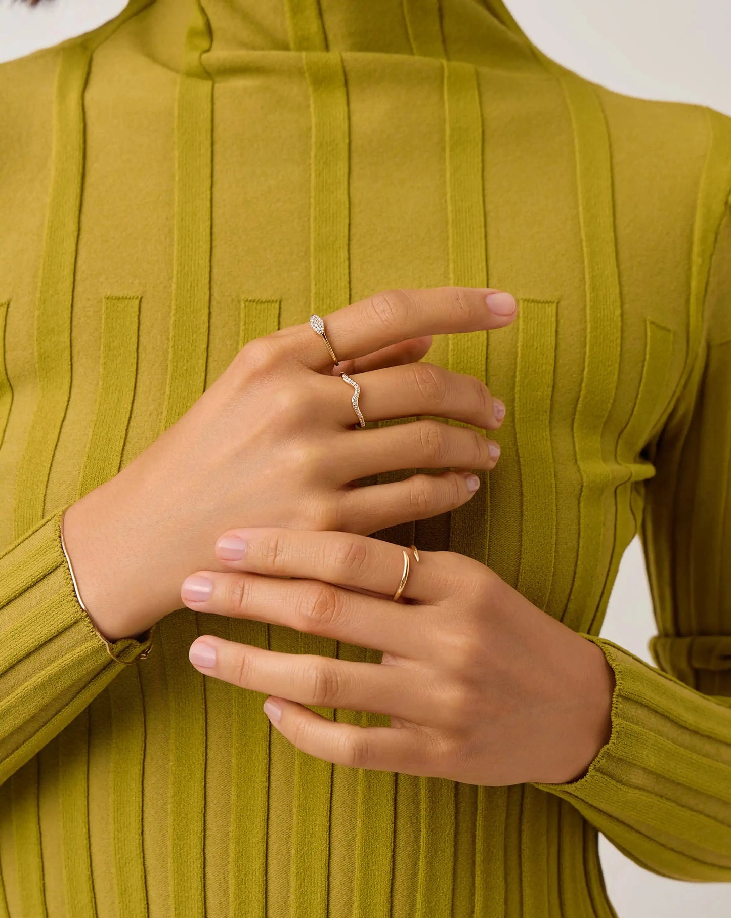 Molten Snow Fine Diamond Stacking Ring | 14k Solid Gold/Diamond Rings Missoma