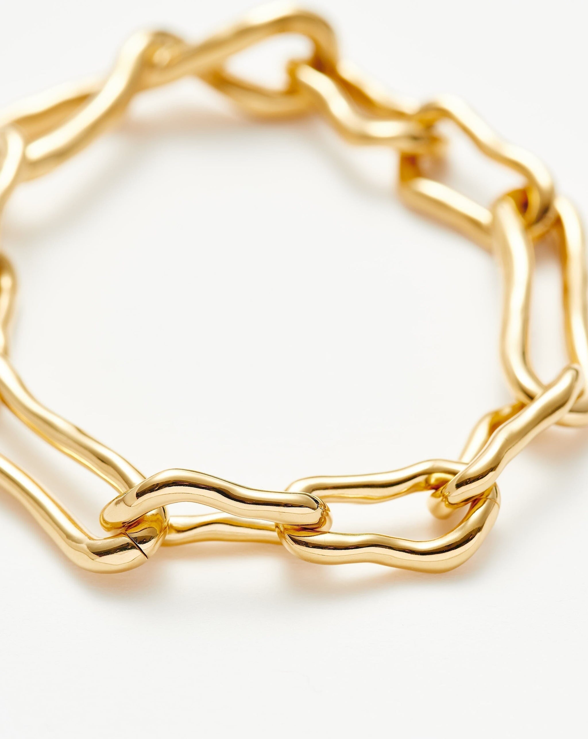 Molten Twisted Infinity Chain Bracelet Bracelets Missoma