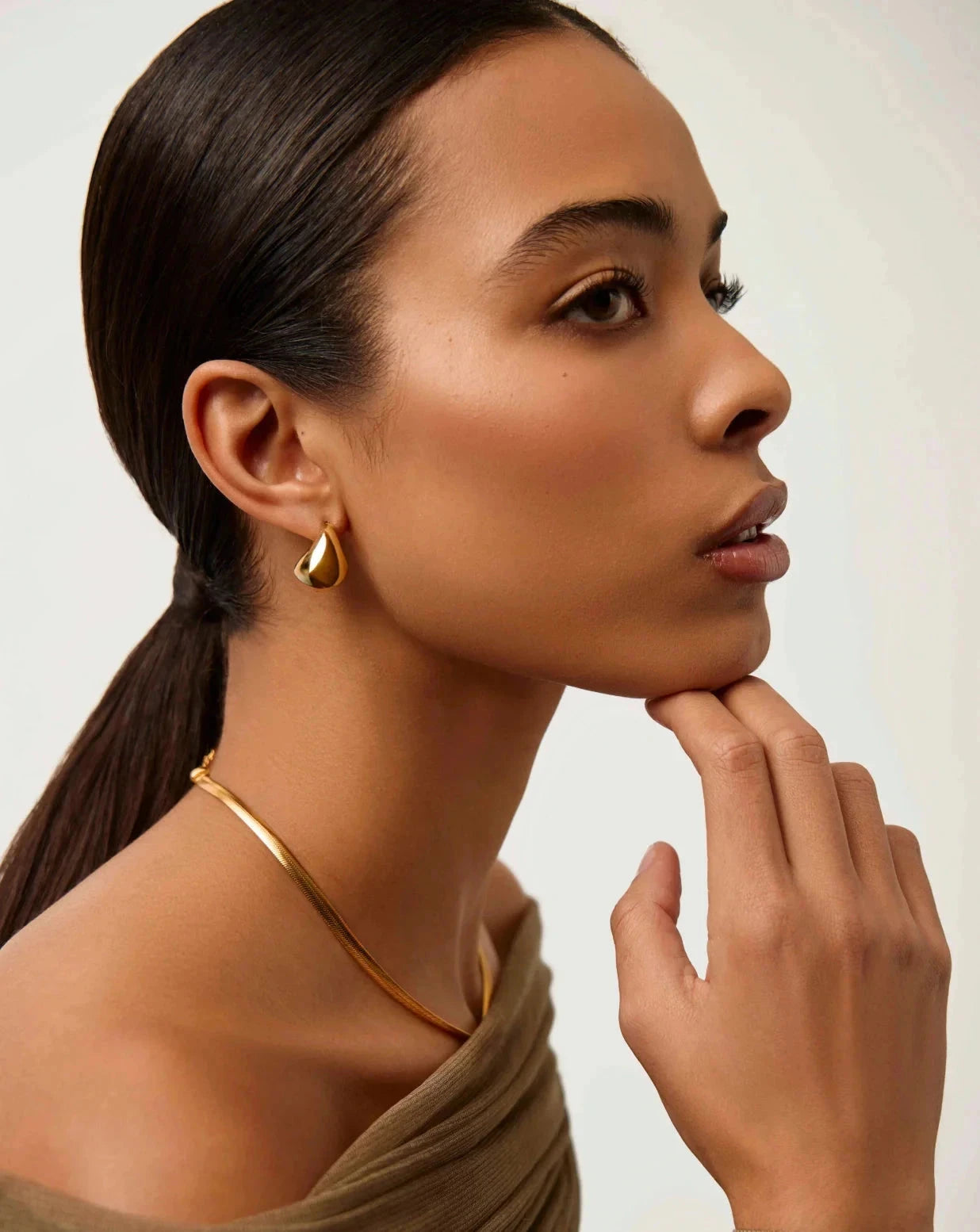 Sculptural Chubby Dome Small Hoop Earrings | 18k Gold Plated Earrings Missoma