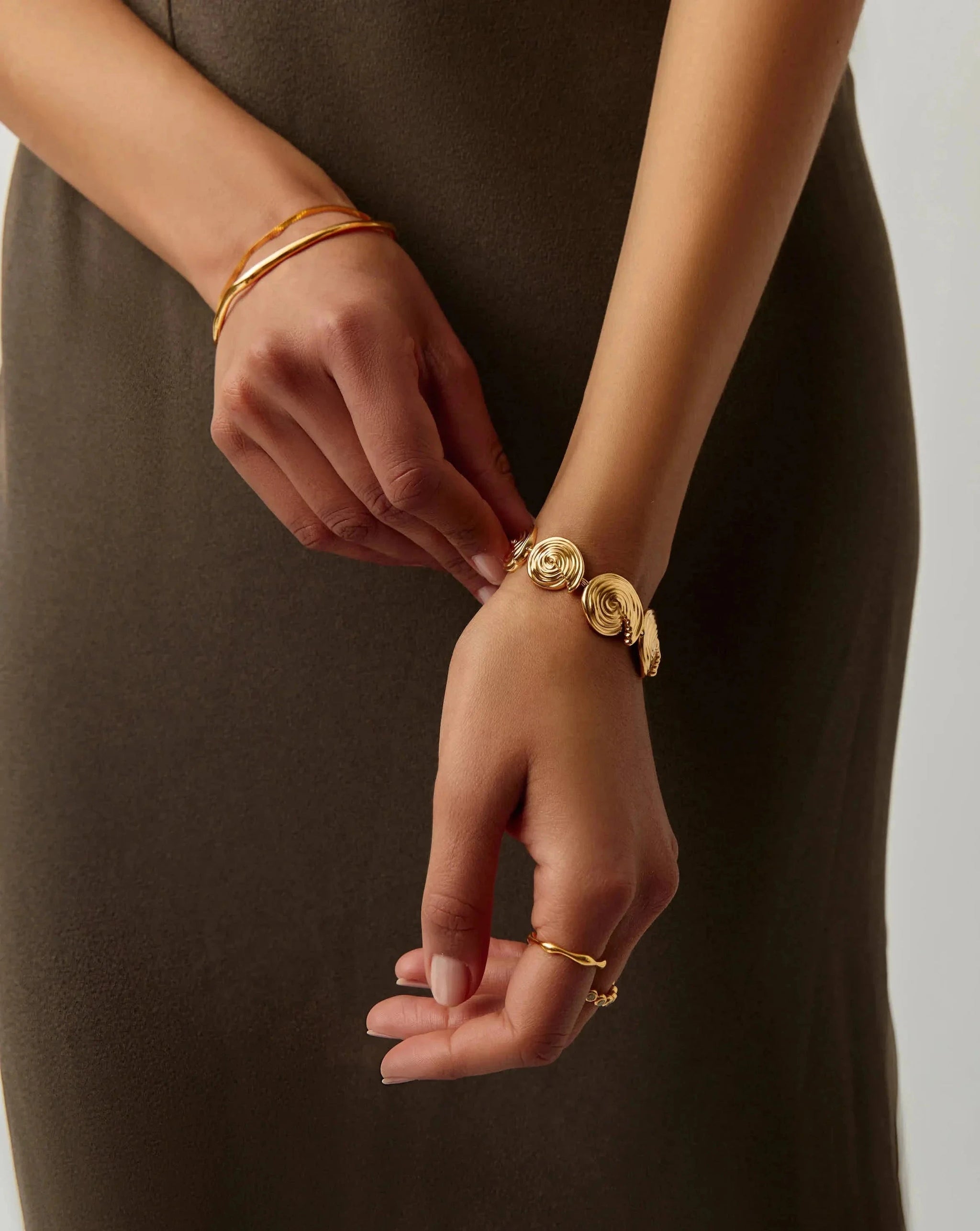 Spiral Statement Chain Bracelet | 18k Gold Plated Bracelets Missoma