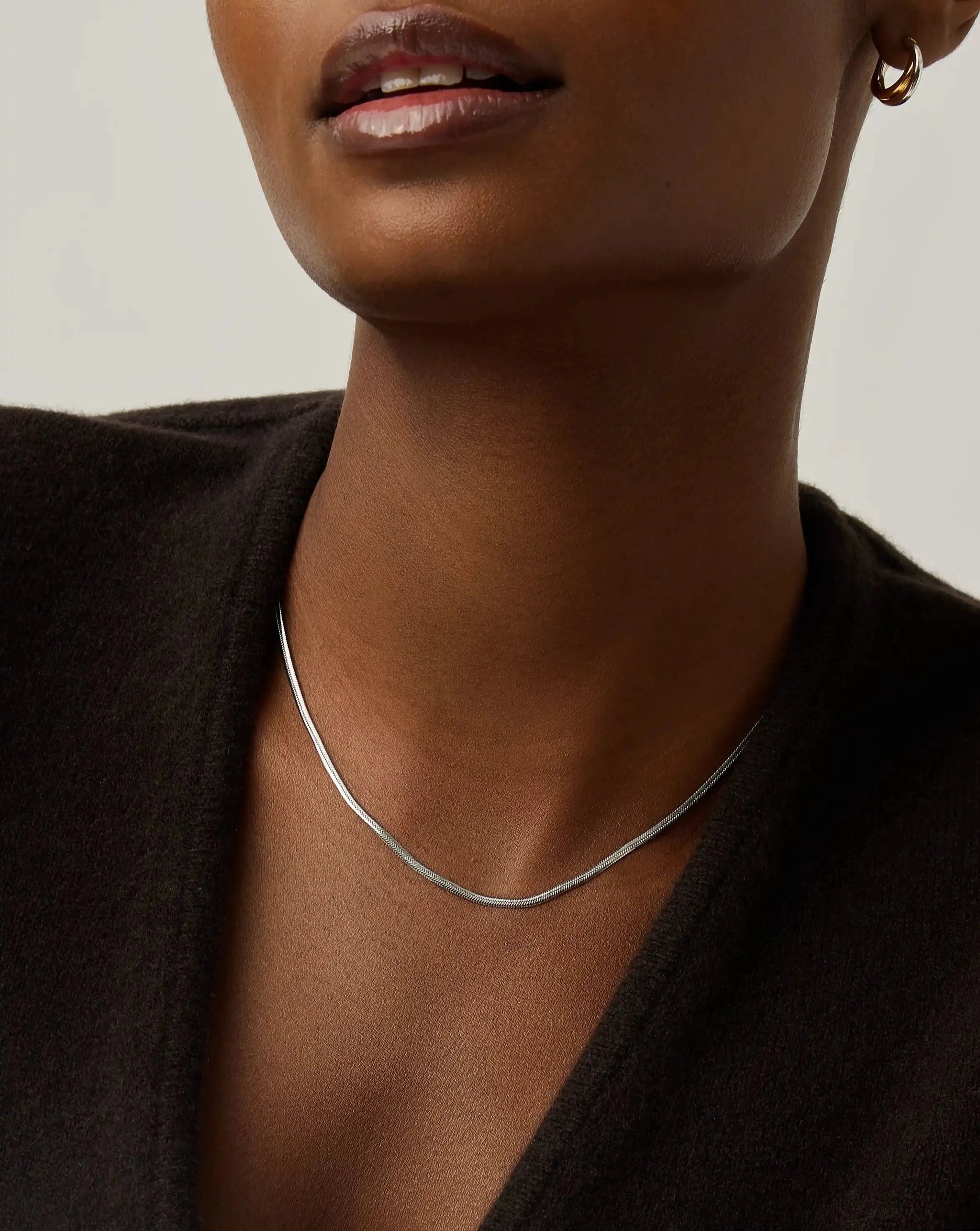 Thin Snake Chain Necklace | Platinum Plated Necklaces Missoma