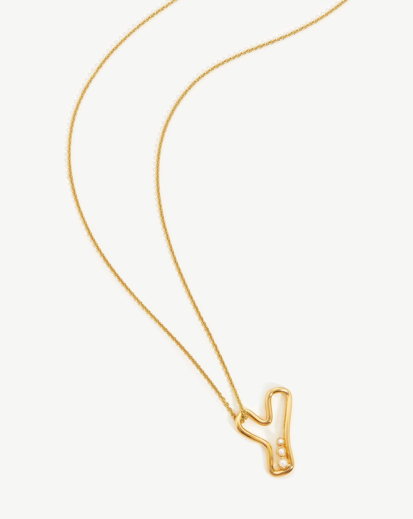 Chubby Pearl Initial Pendant Necklace - Initial Y | 18ct Gold Plated Vermeil/Pearl Necklaces Missoma