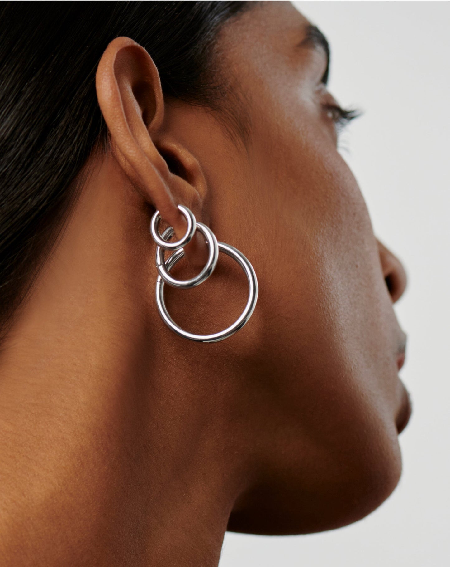 Classic Tunnel Medium Hoop Earrings | Silver Plated Earrings Missoma