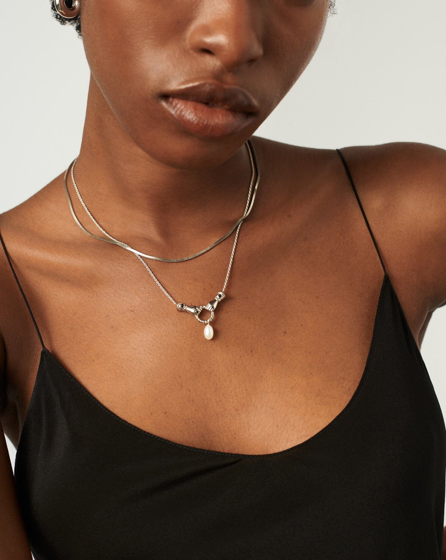 Harris Reed In Good Hands Necklace | Silver Plated/Pearl & Black Onyx Necklaces Missoma