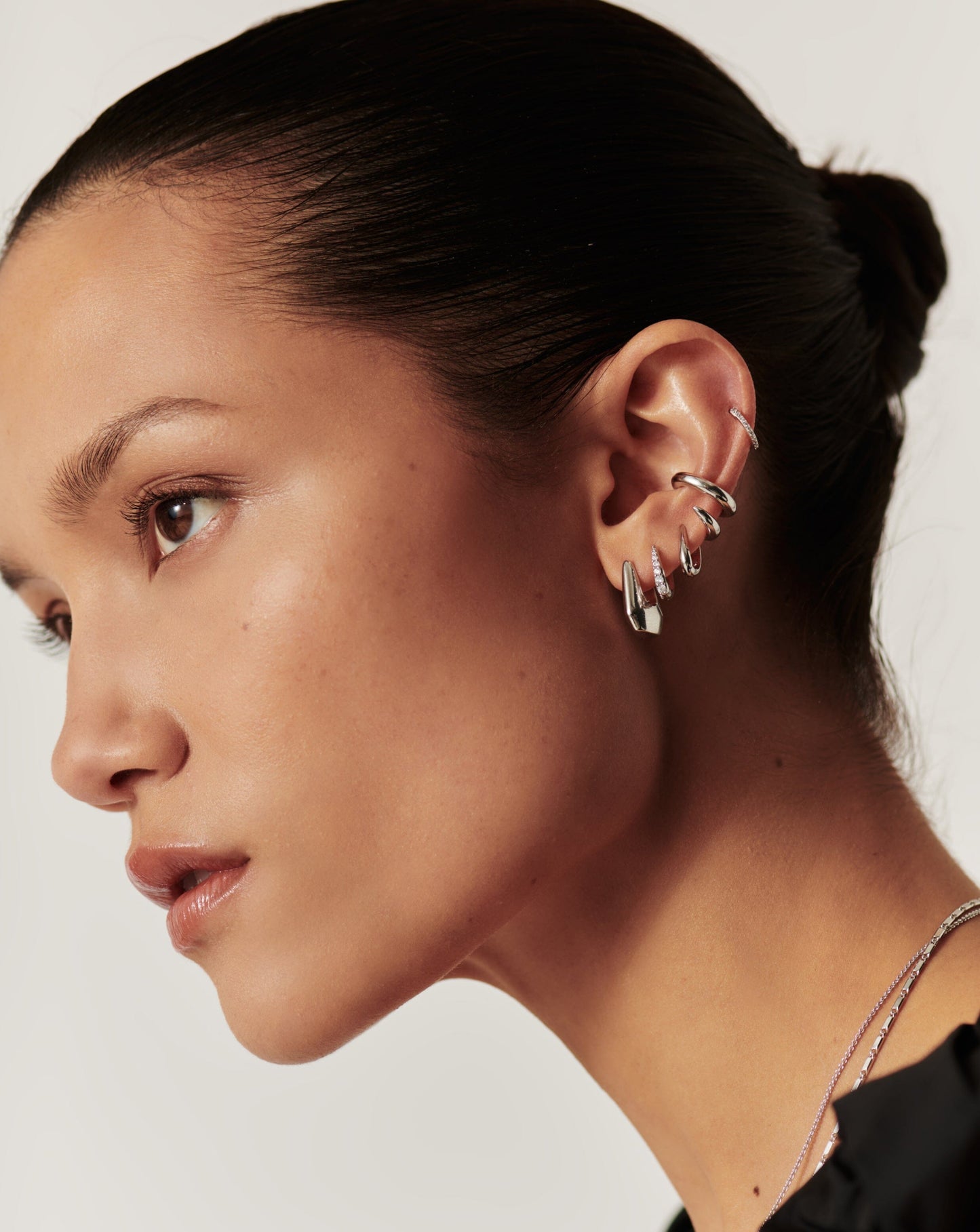 Lucy Williams Arco Small Hoop Earrings | Sterling Silver Earrings Missoma