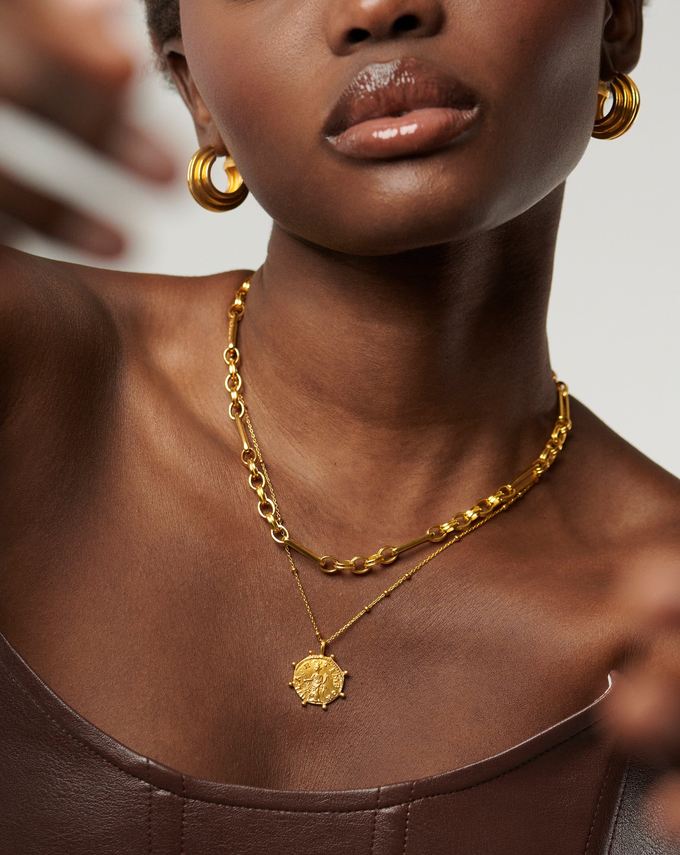 Lucy Williams Missoma Curb Chain Coin Necklace Missoma Gold Choker