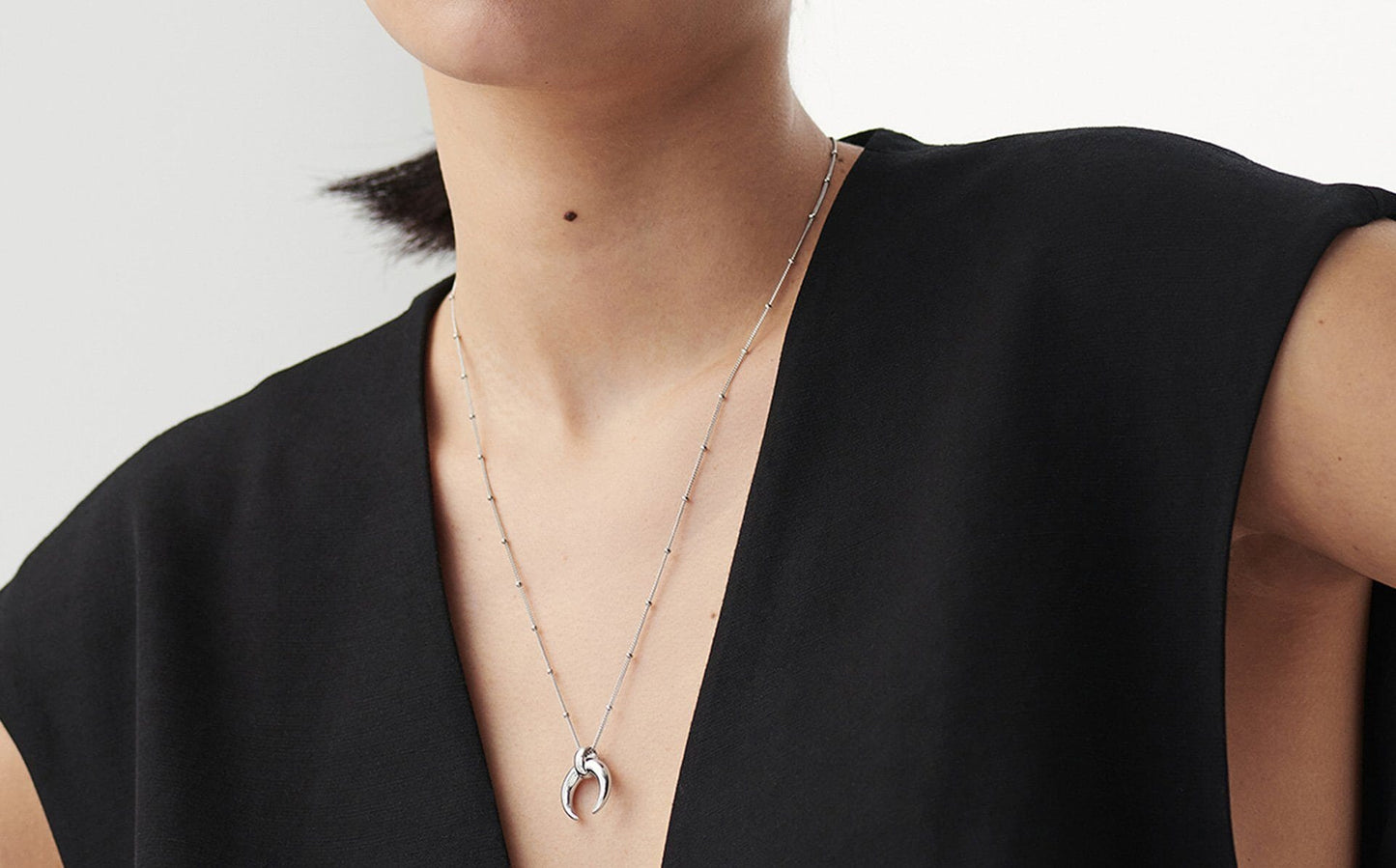 Lucy Williams Large Horn Necklace Necklaces Missoma