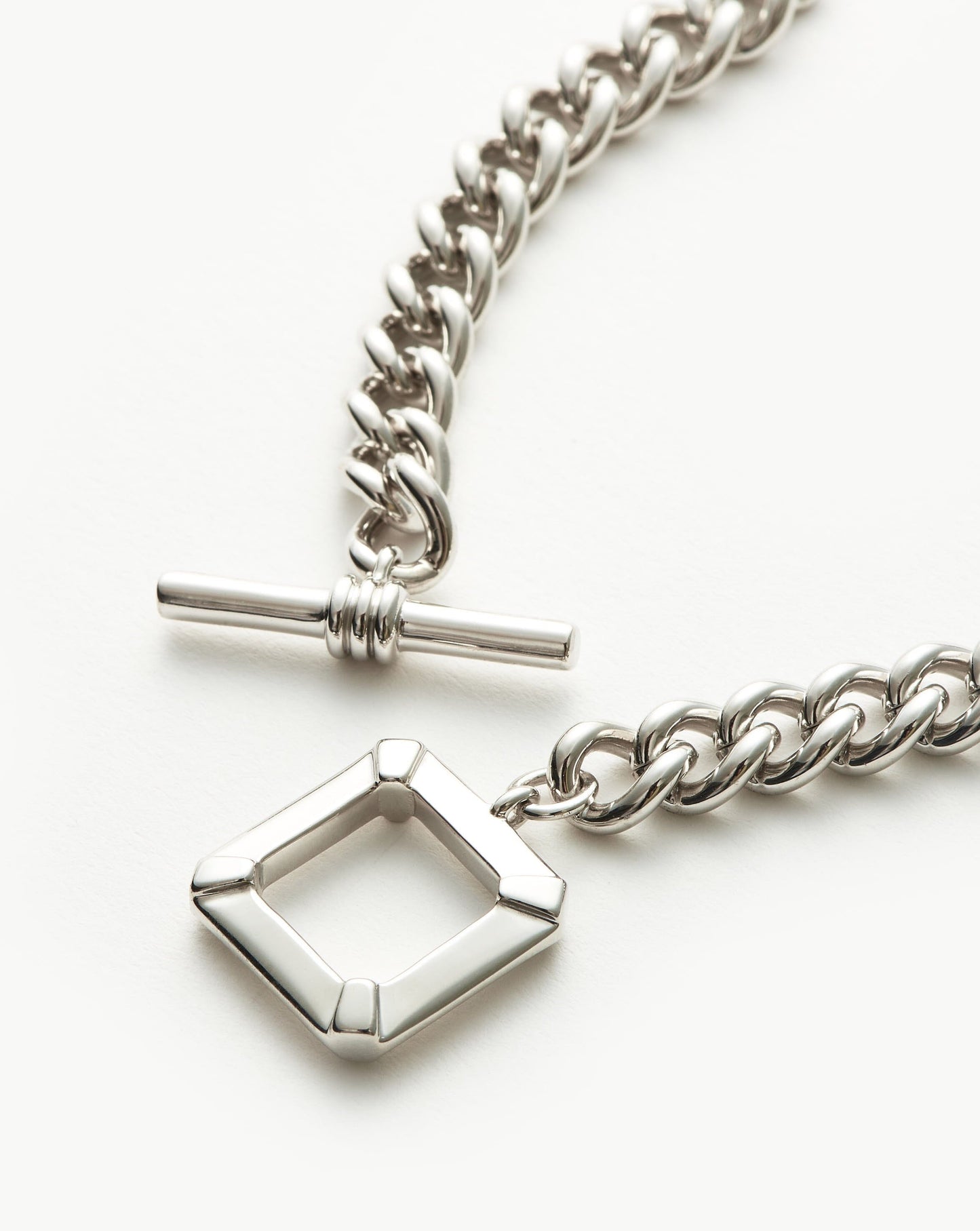 Lucy Williams T-Bar Chain Necklace | Silver Plated Necklaces Missoma