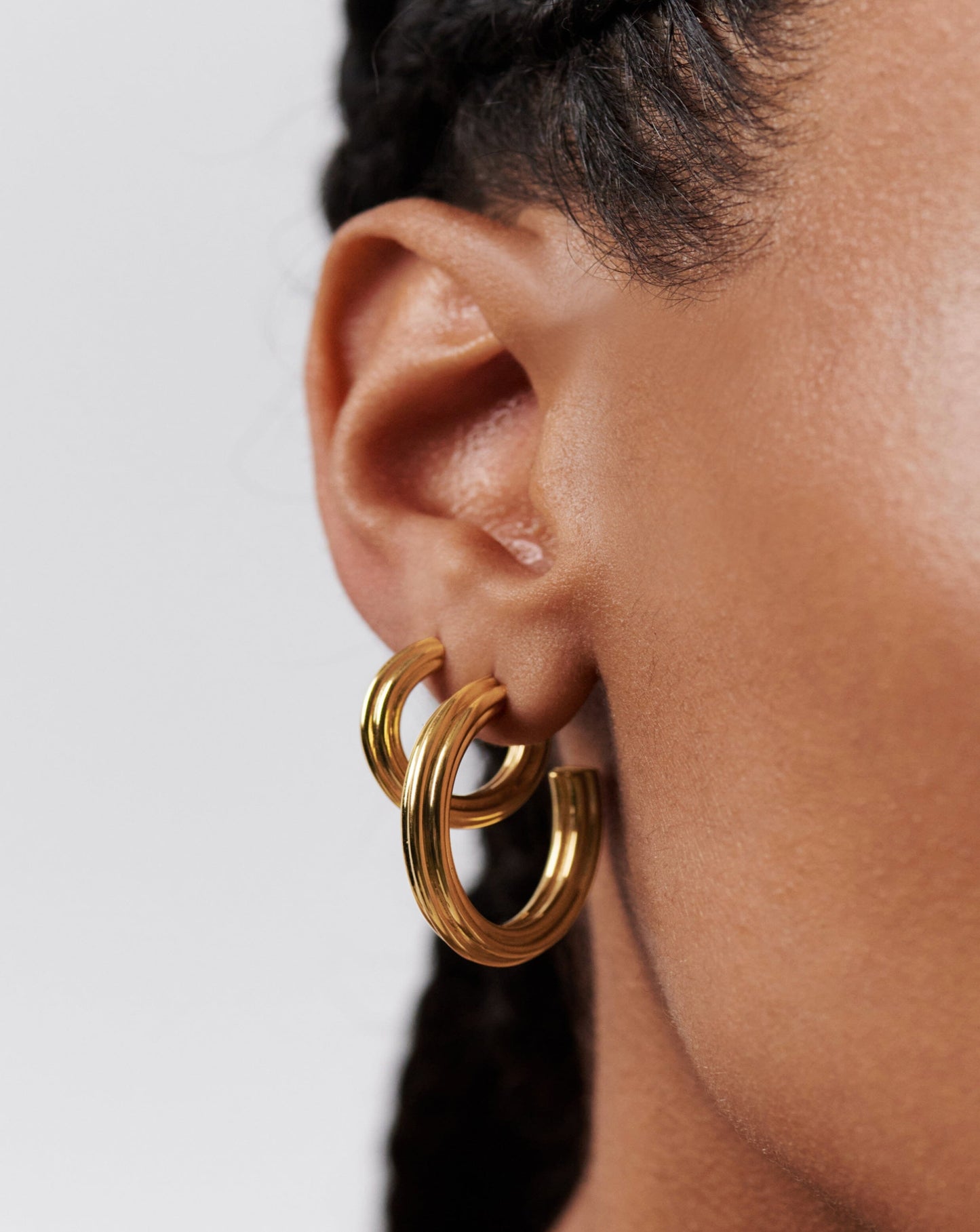 Ridge Large Hoop Earrings | 18ct Gold Plated Earrings Missoma