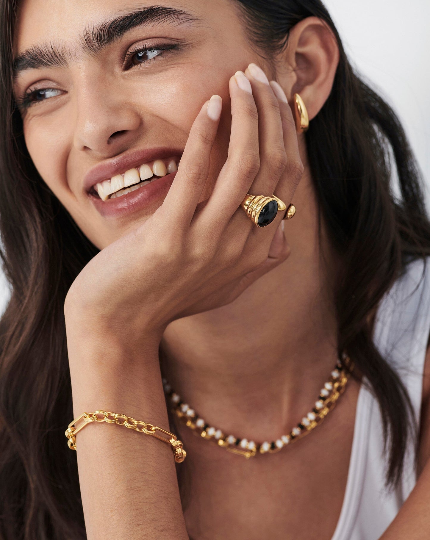 Savi Ridge Oval Gemstone Chunky Ring | 18ct Gold Plated Vermeil/Black Onyx Rings Missoma