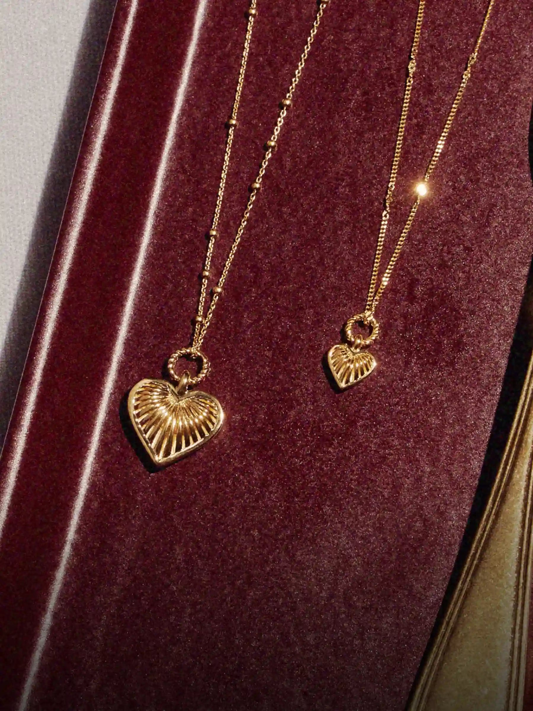 gold heart necklaces