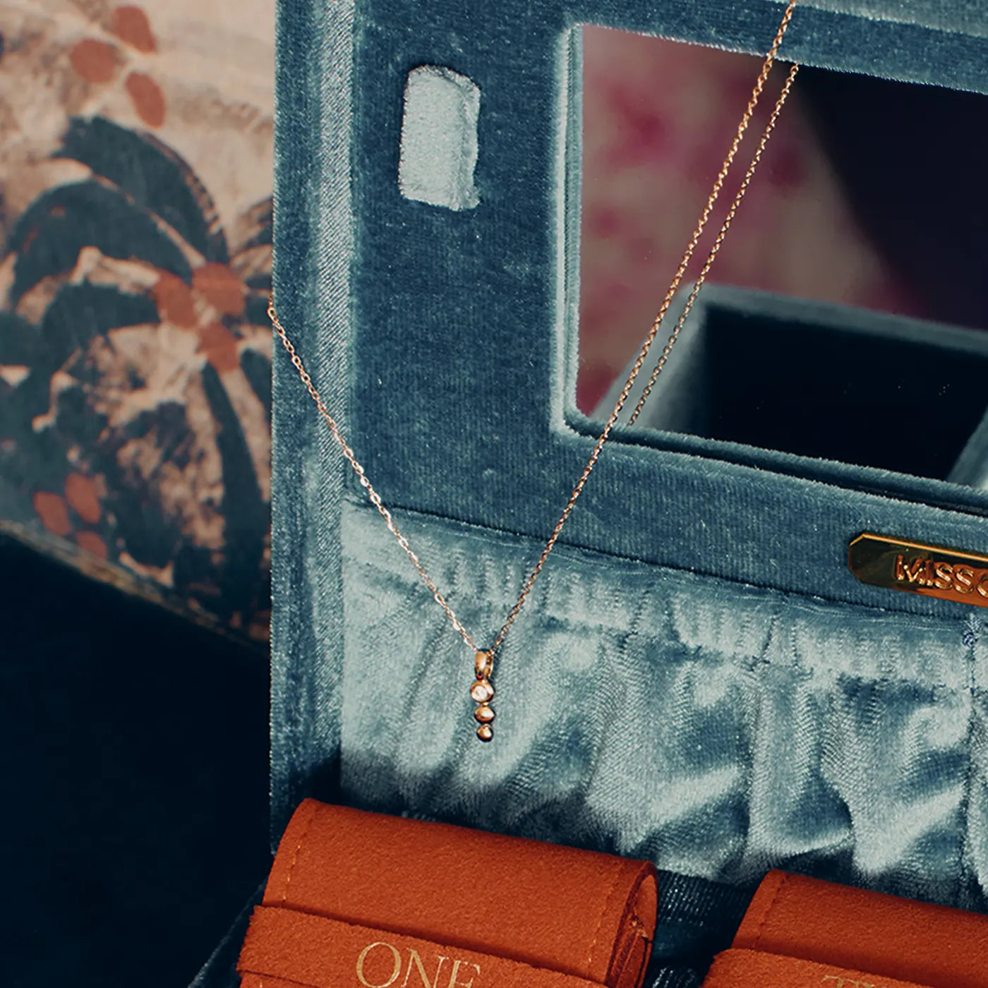 jewelry advent calendar solid gold with fine pendant necklace