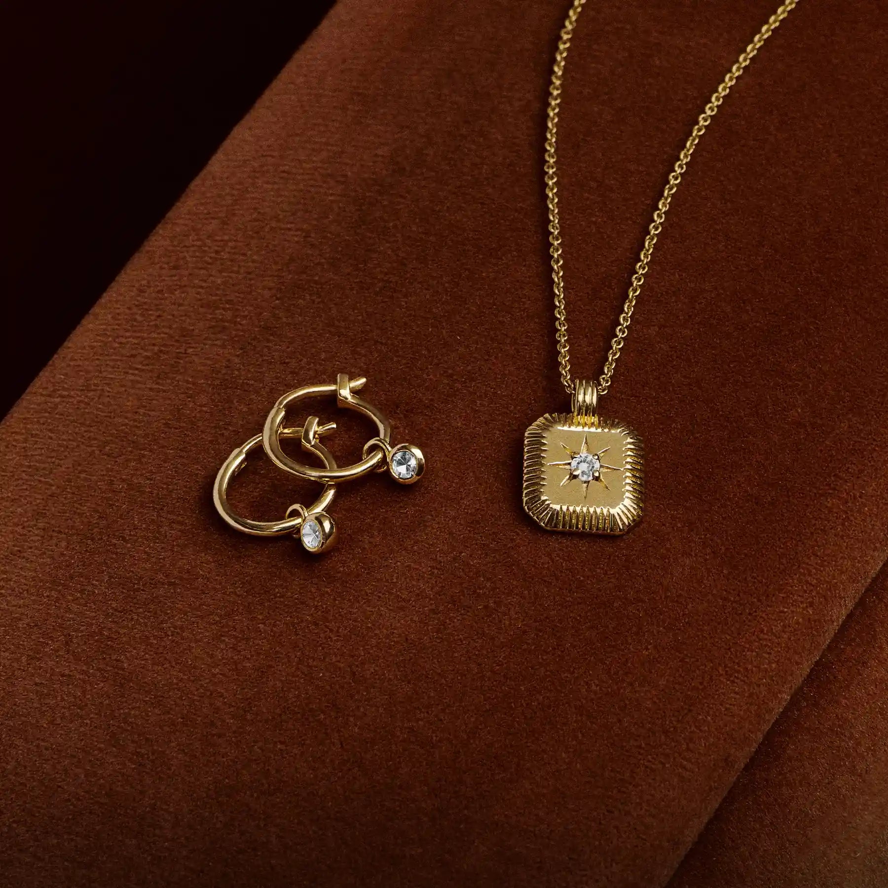 Magma Gemstone Gold Bracelet