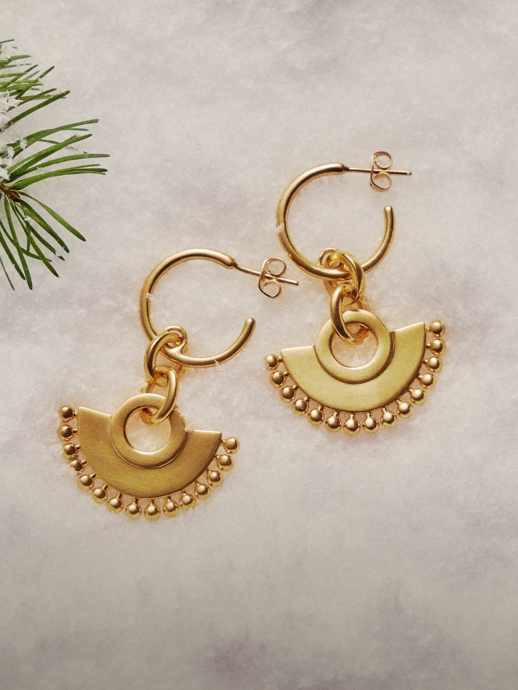 gold zenyu hoop earrings