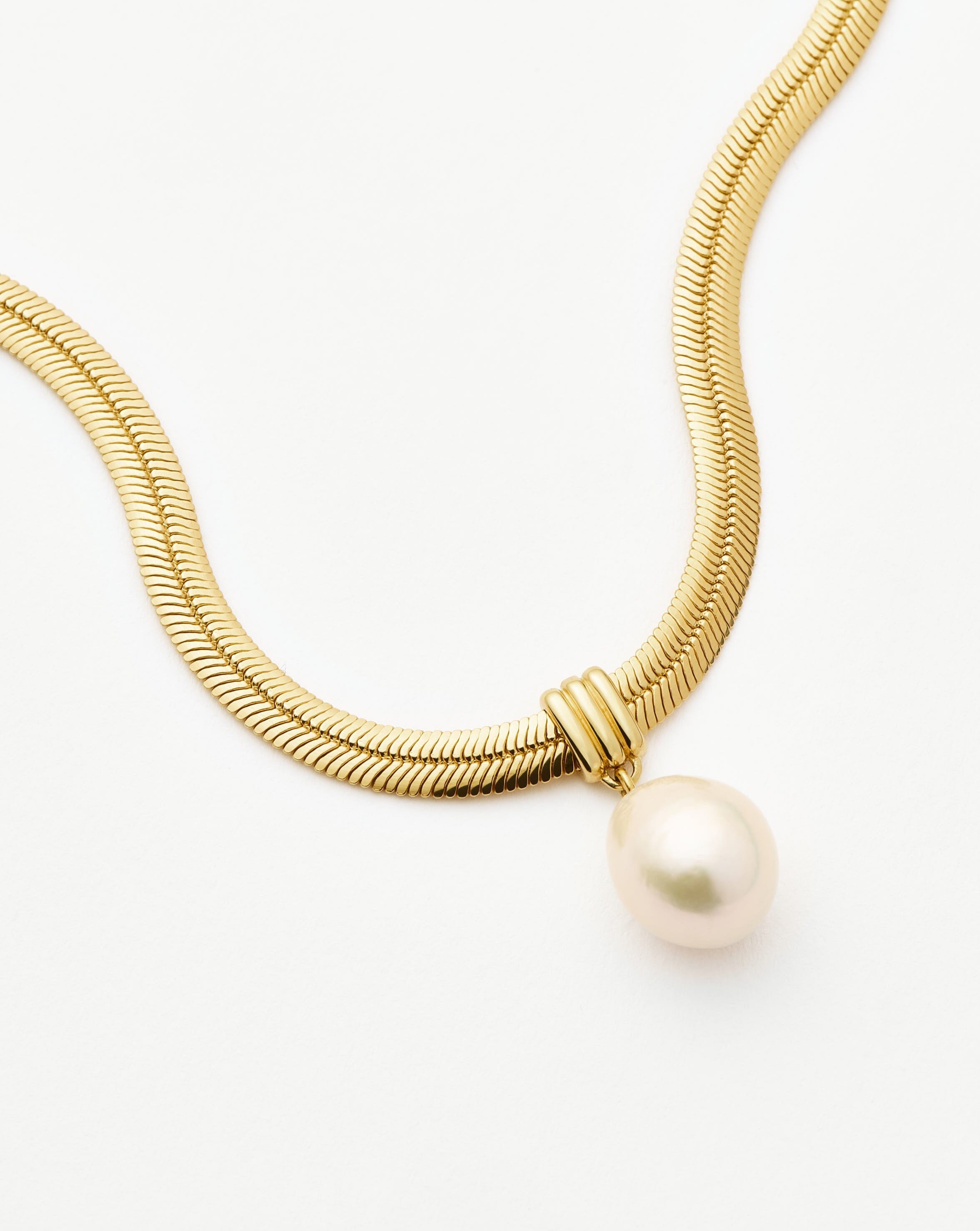 Baroque Pearl Snake Chain Pendant Necklace | 18k Gold Plated Vermeil/Pearl Necklaces Missoma 
