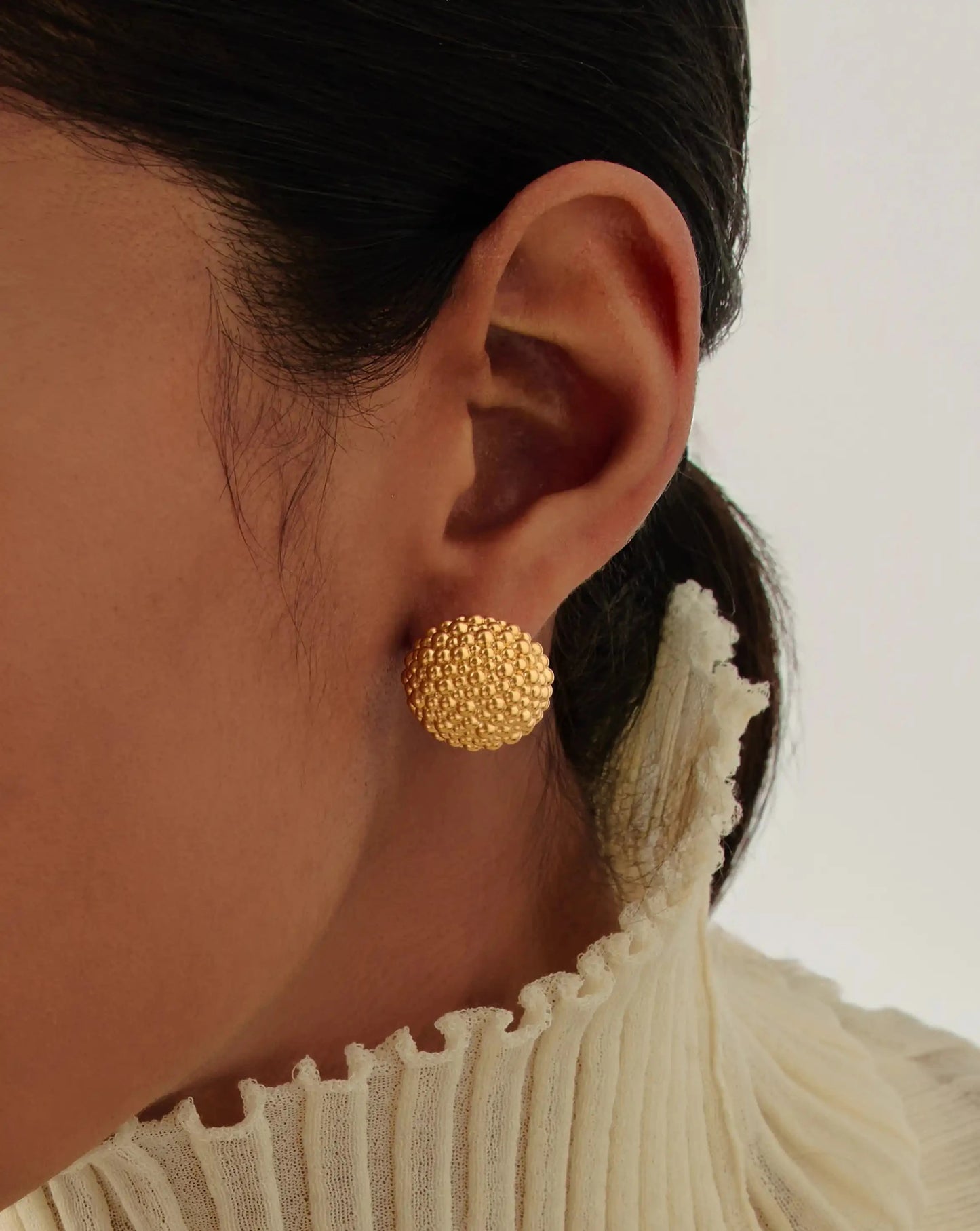 Baya Dome Stud Earrings | 18k Gold Plated Earrings Missoma 