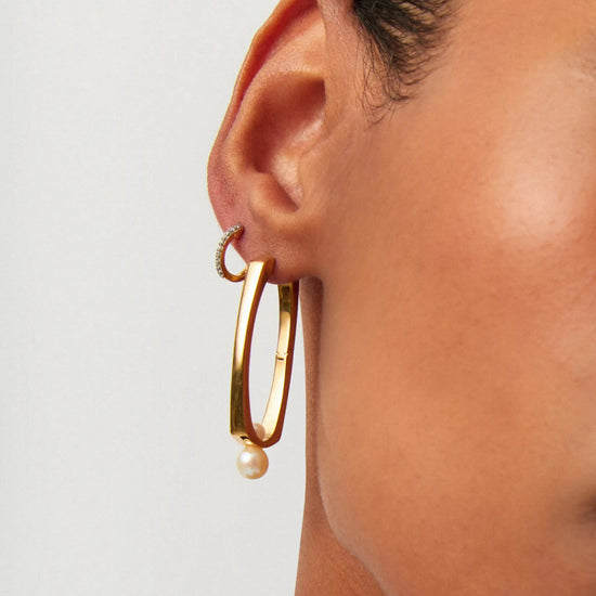 Button Pearl Ovate Hoop Earrings | 18k Gold Plated/Pearl Earrings Missoma 