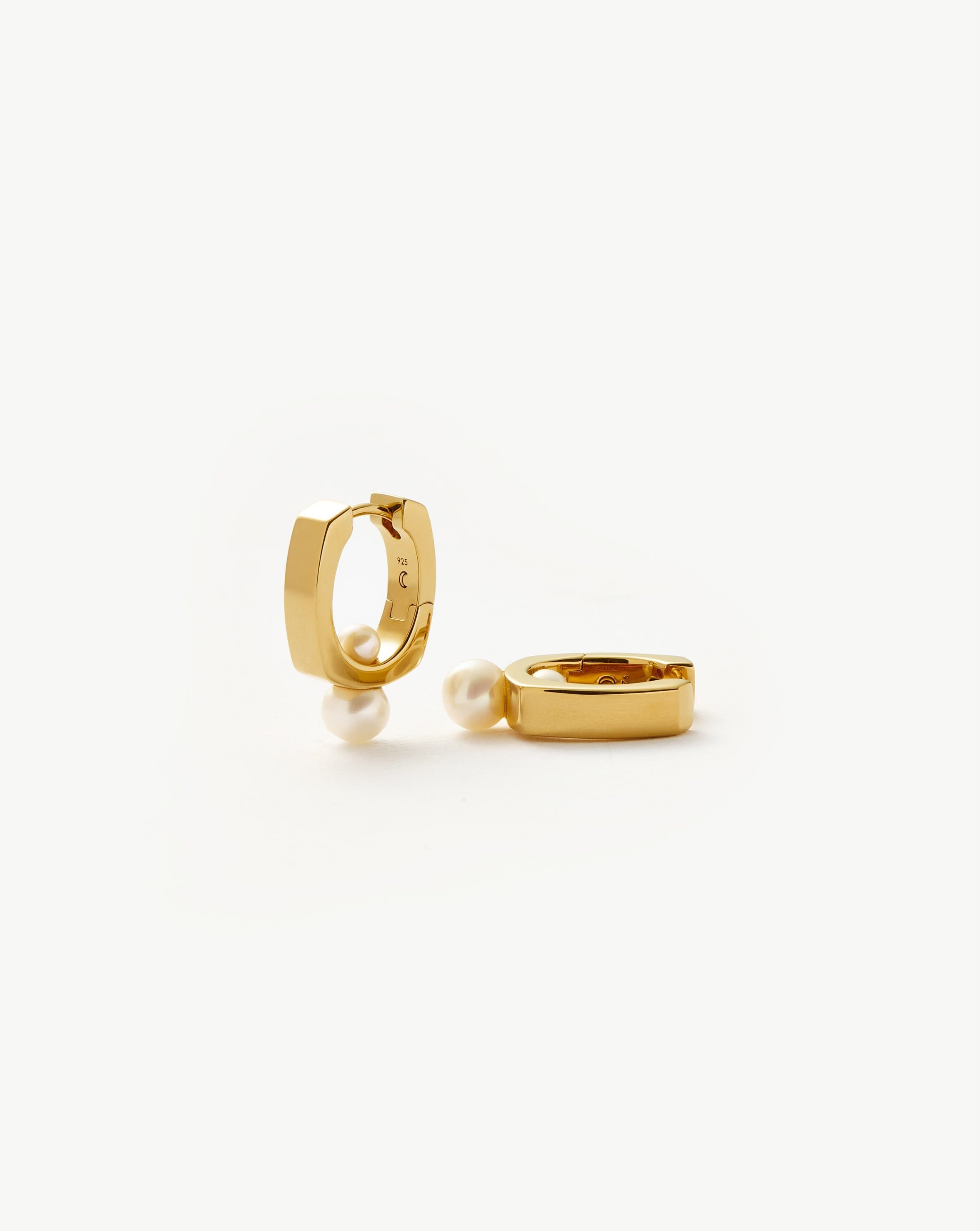 Button Pearl Square Small Hoop Earrings | 18k Gold Plated/Pearl Earrings Missoma 