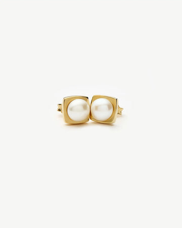 Button Pearl Square Stud Earrings | 18k Gold Vermeil/Pearl Earrings Missoma 