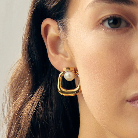 Button Pearl Statement Stud Earrings | 18k Gold Plated/Pearl Earrings Missoma 