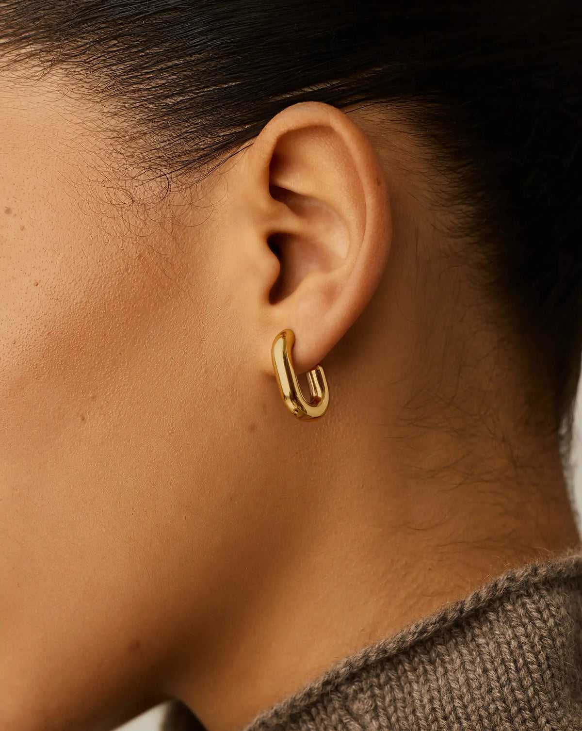 Chubby Oval Small Hoop Earrings | 18k Gold Plated Earrings Missoma 