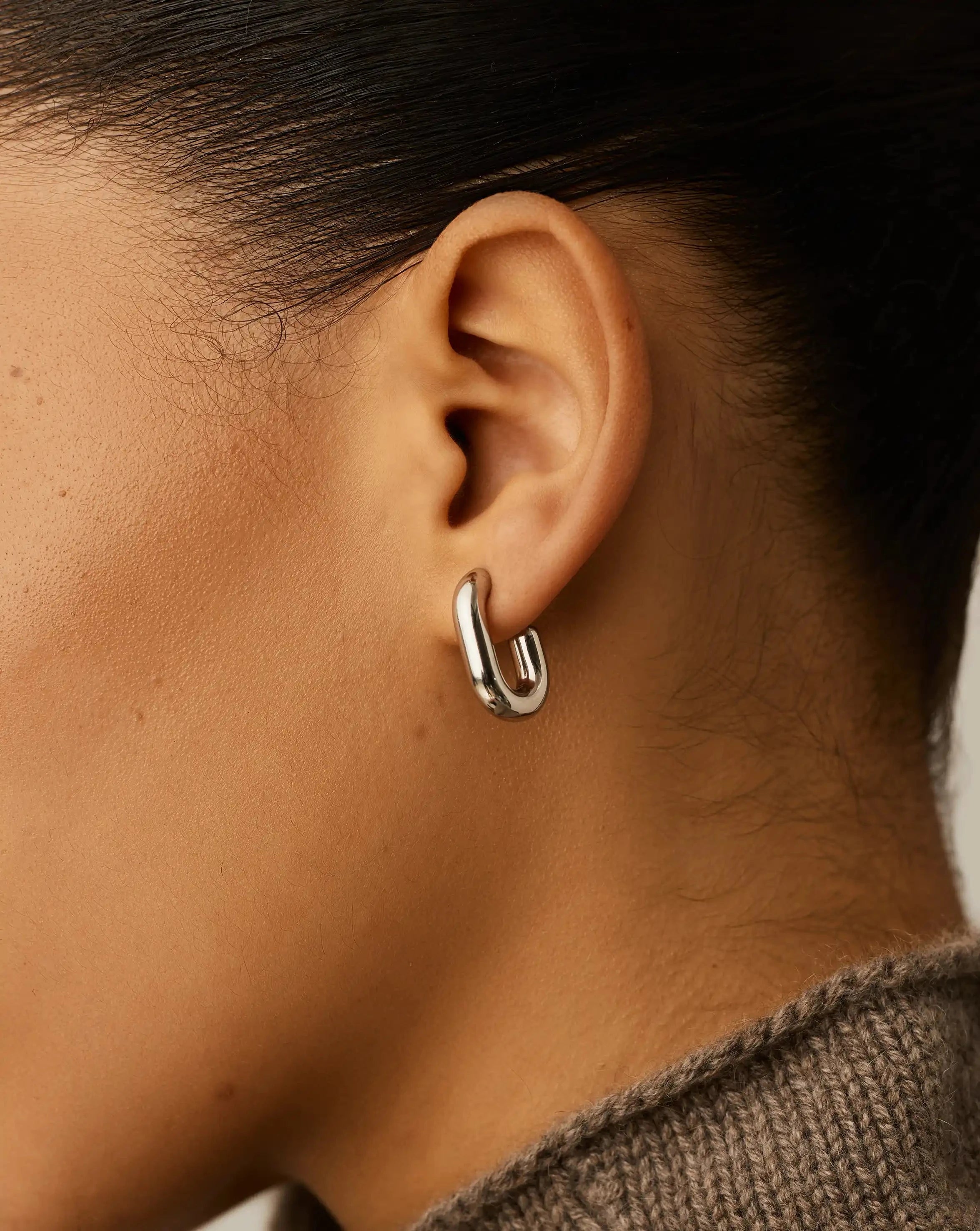 Chubby Oval Small Hoop Earrings | Platinum Plated Earrings Missoma 