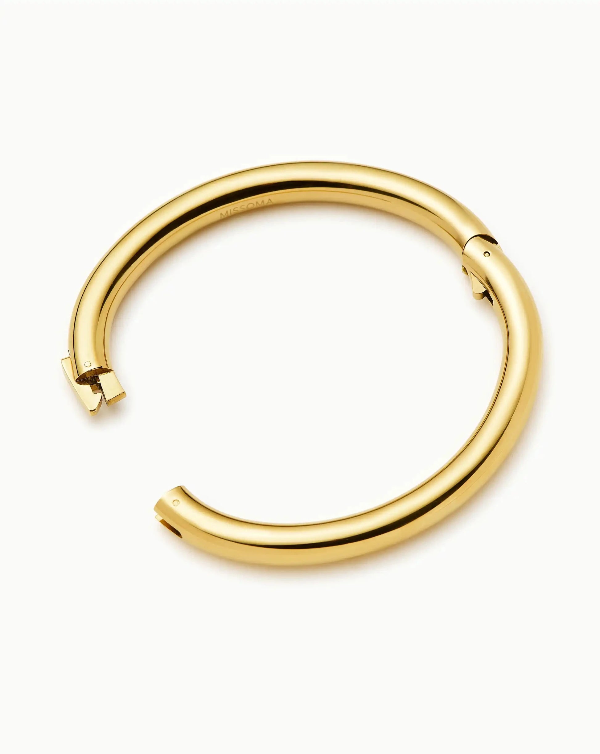 Chunky Round Hinged Bangle | 18k Gold Plated Bracelets Missoma 