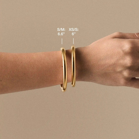 Chunky Round Hinged Bangle | 18k Gold Plated Bracelets Missoma 