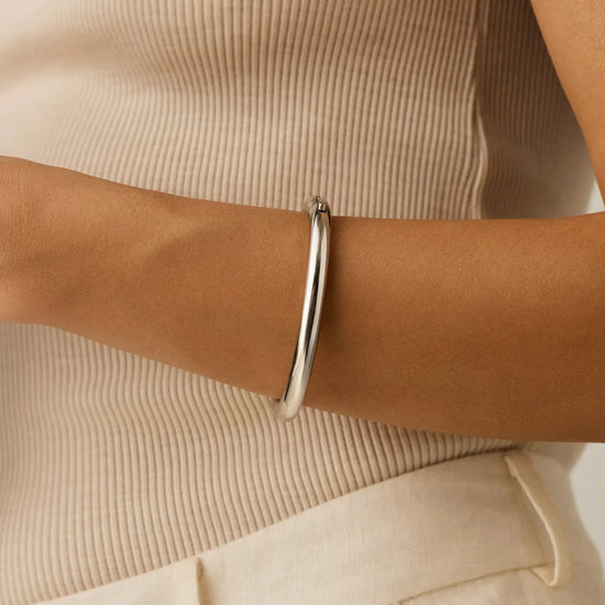 Chunky Round Hinged Bangle | Platinum Plated Bracelets Missoma 