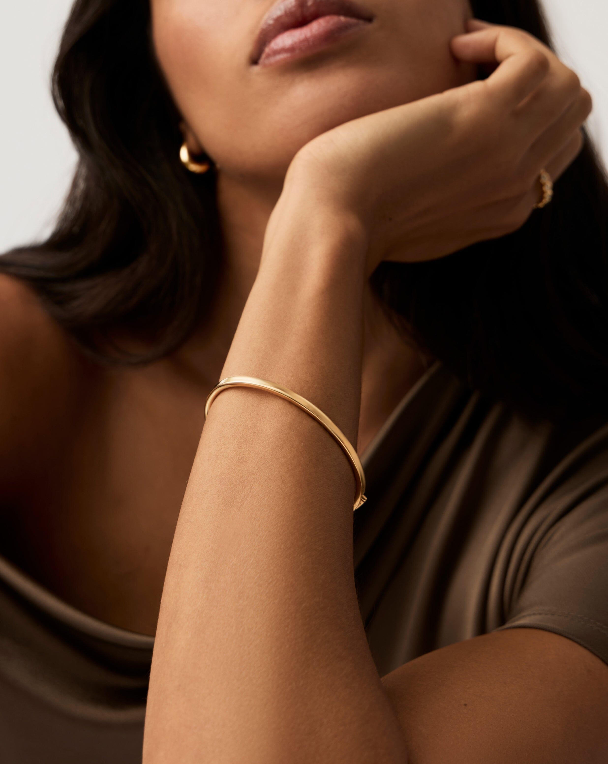 Classic Hinged Bangle | 18k Gold Vermeil Bracelets Missoma 